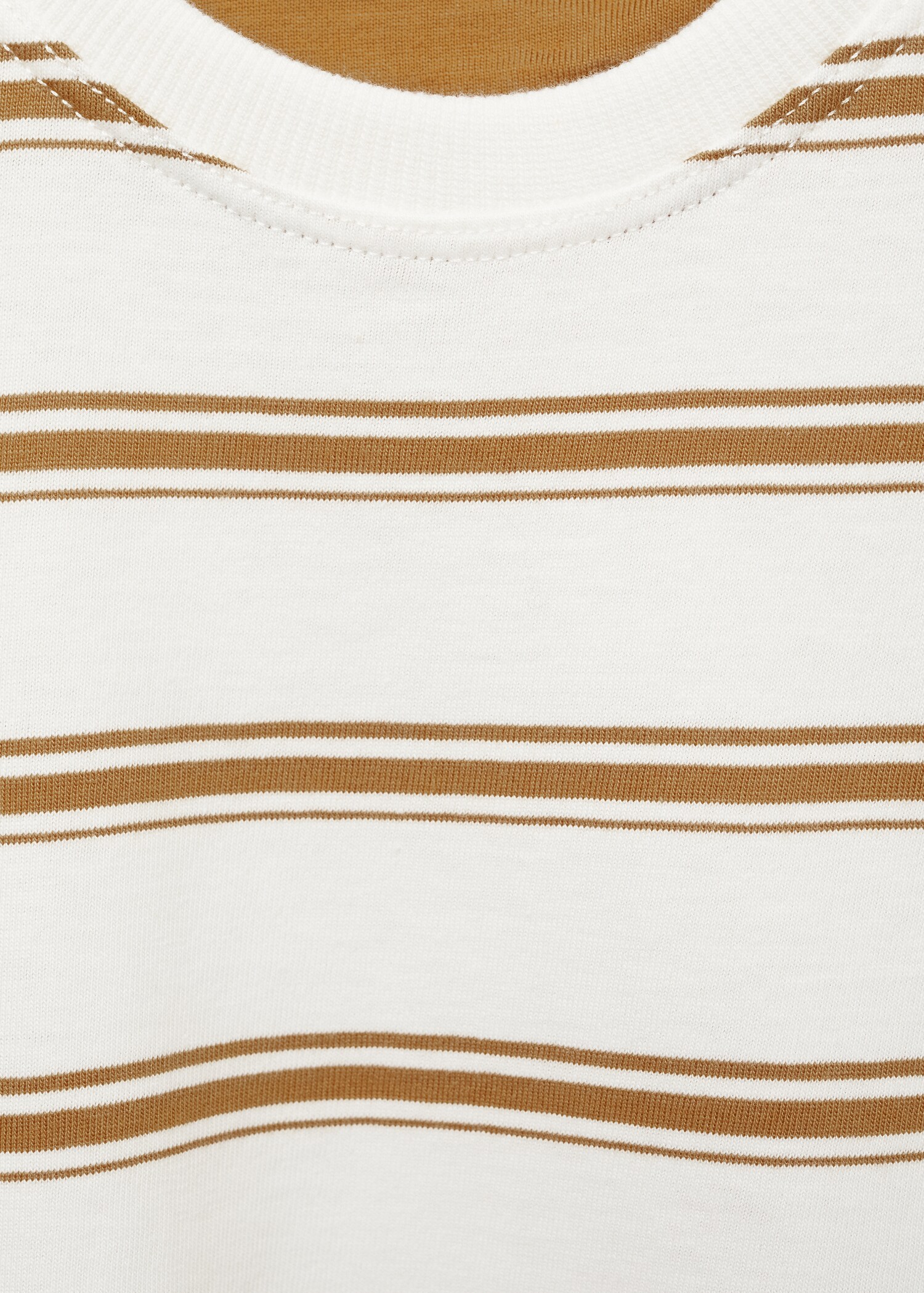 Triple-striped t-shirt - Details of the article 8