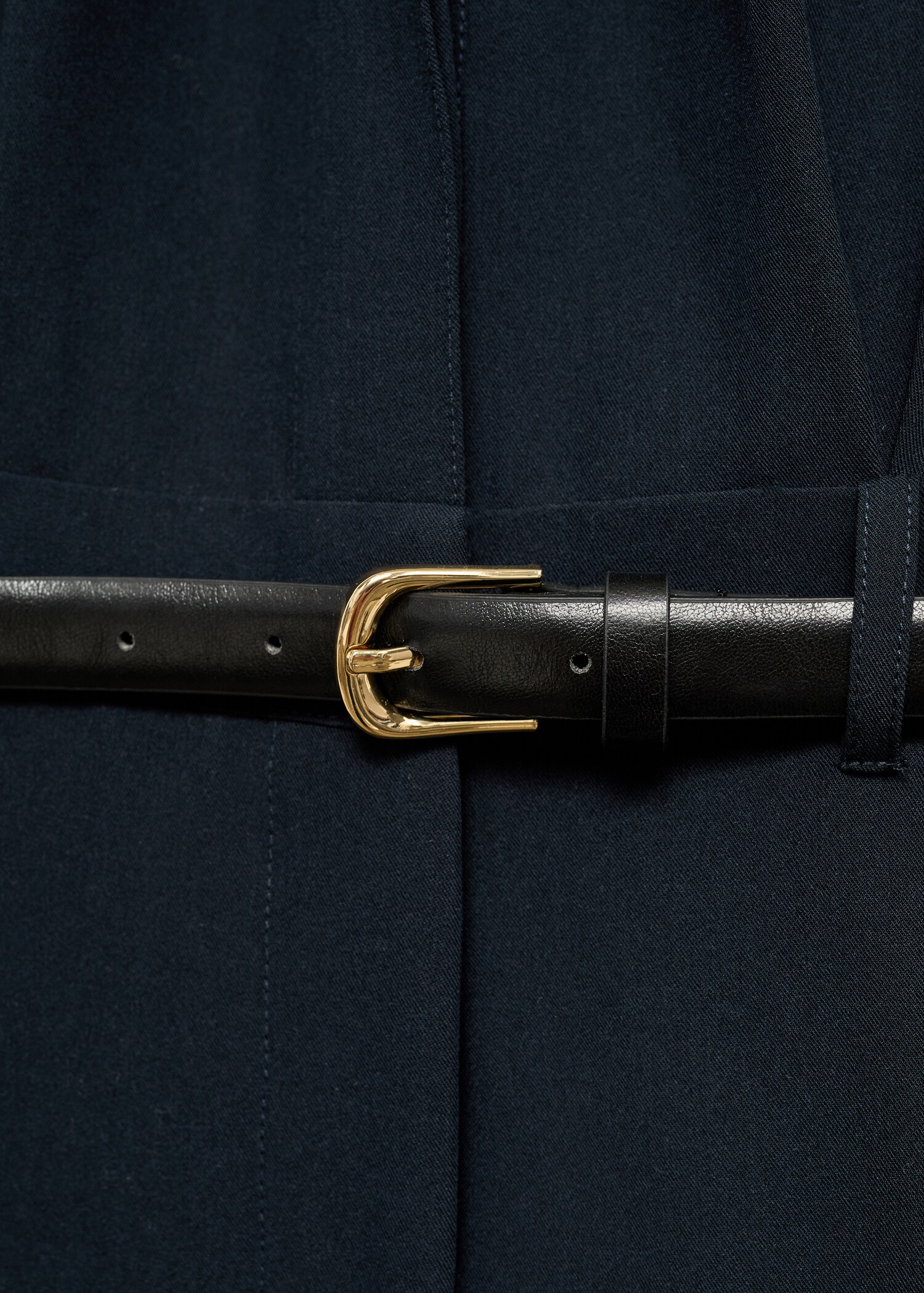 Straight-fit jumpsuit with belt - Details of the article 8