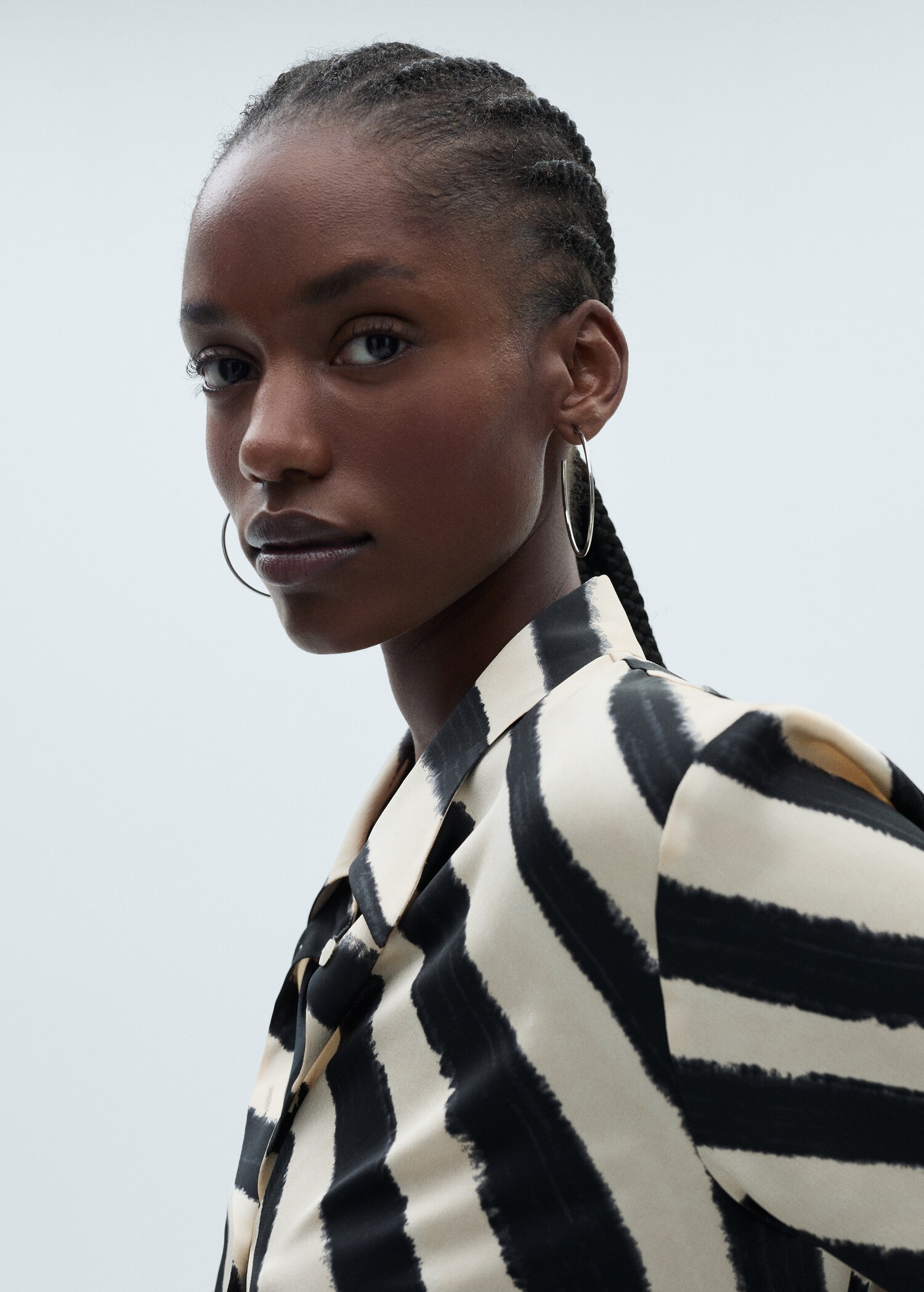 Satin print shirt - Details of the article 4