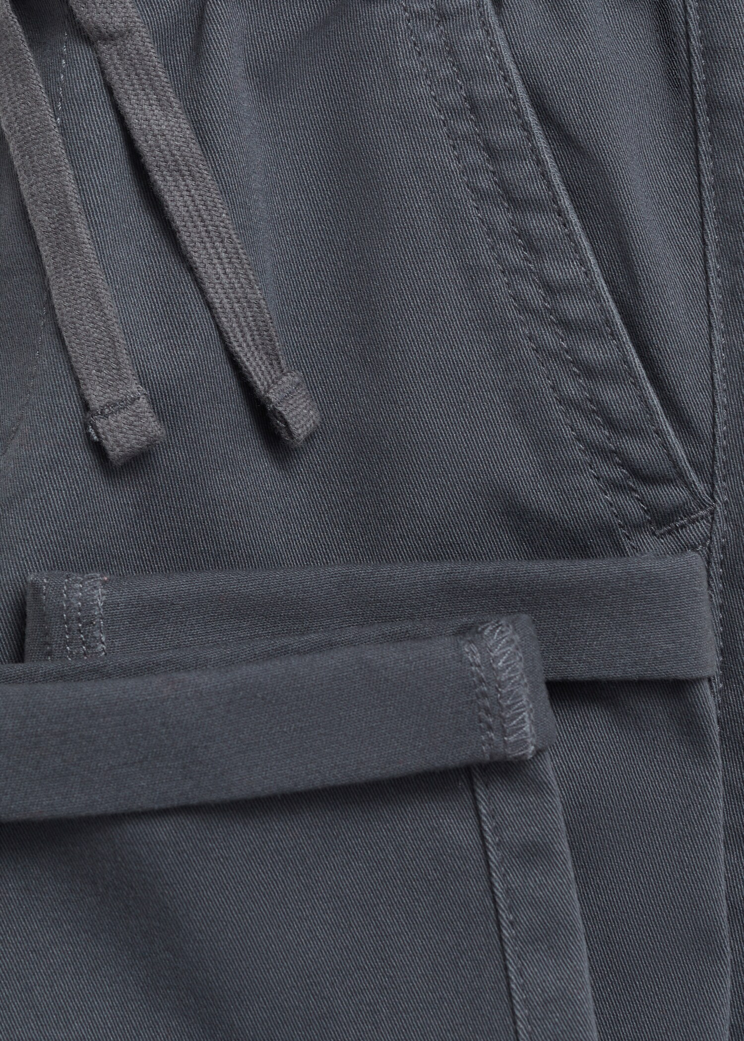 Elastic waist trousers - Details of the article 8