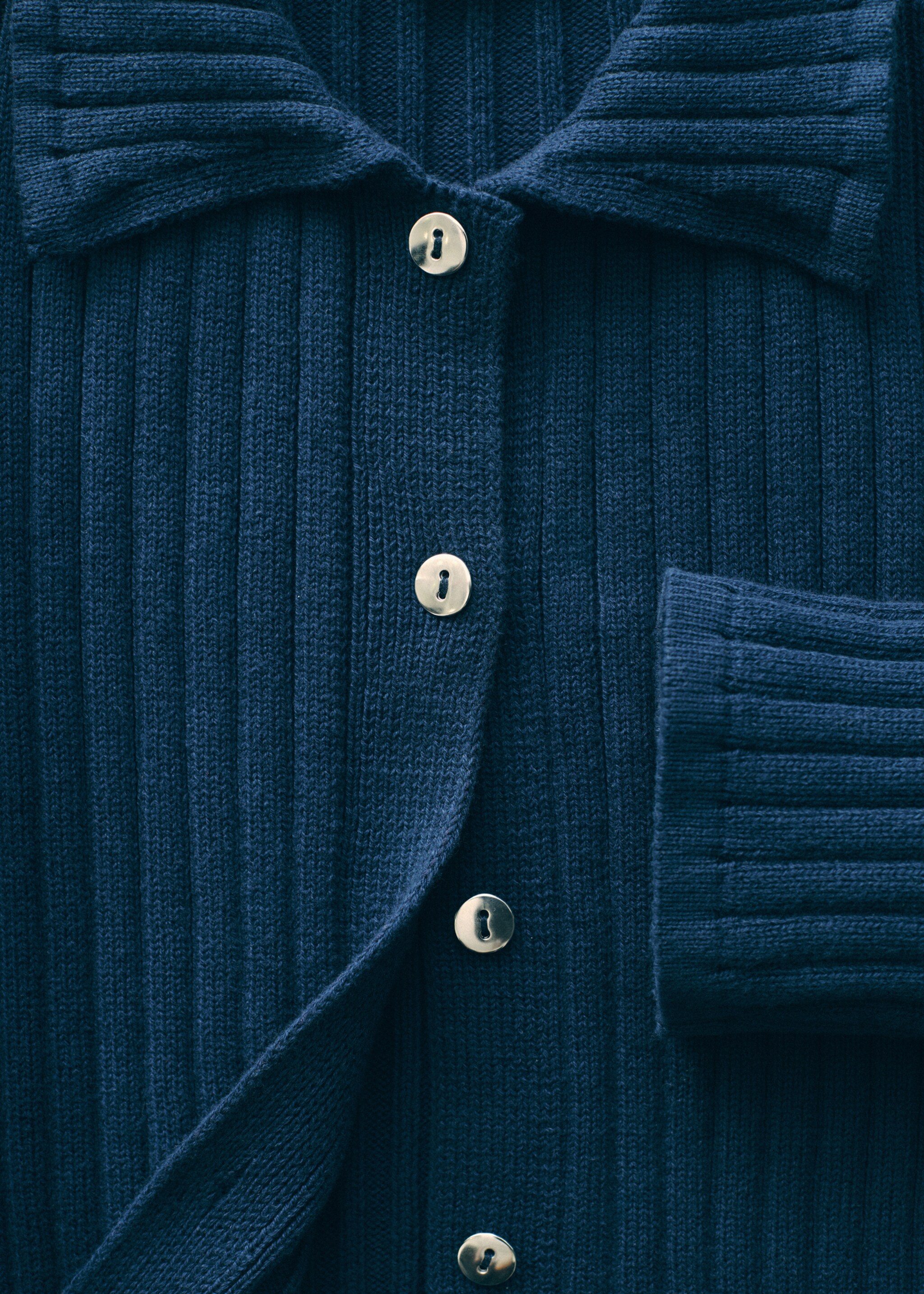 Polo-neck cardigan - Details of the article 5, Dark Navy. Ref: 87070654-00.