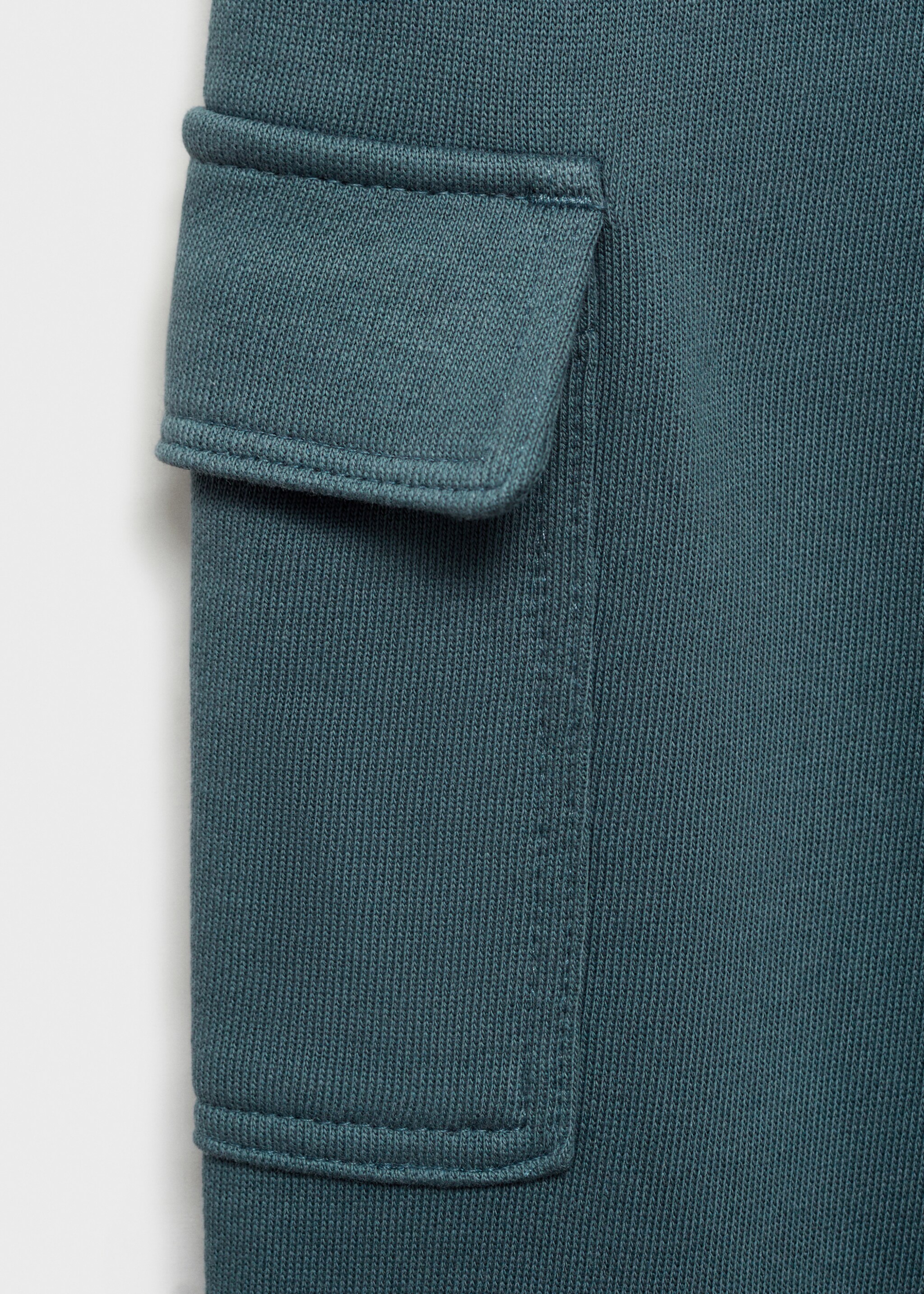 Cargo jogger trousers - Details of the article 0, Forest Green. Ref: 87071048-00.
