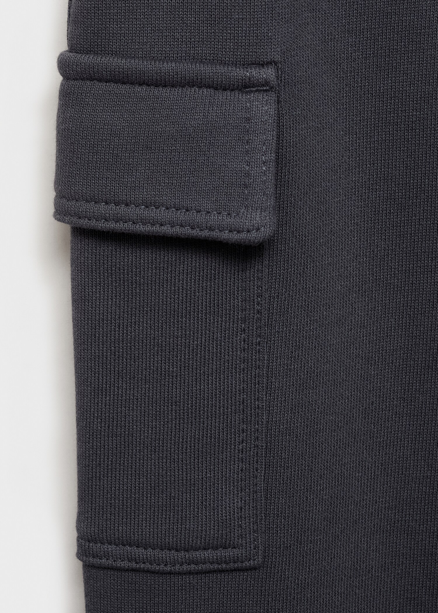 Cargo jogger trousers - Details of the article 8
