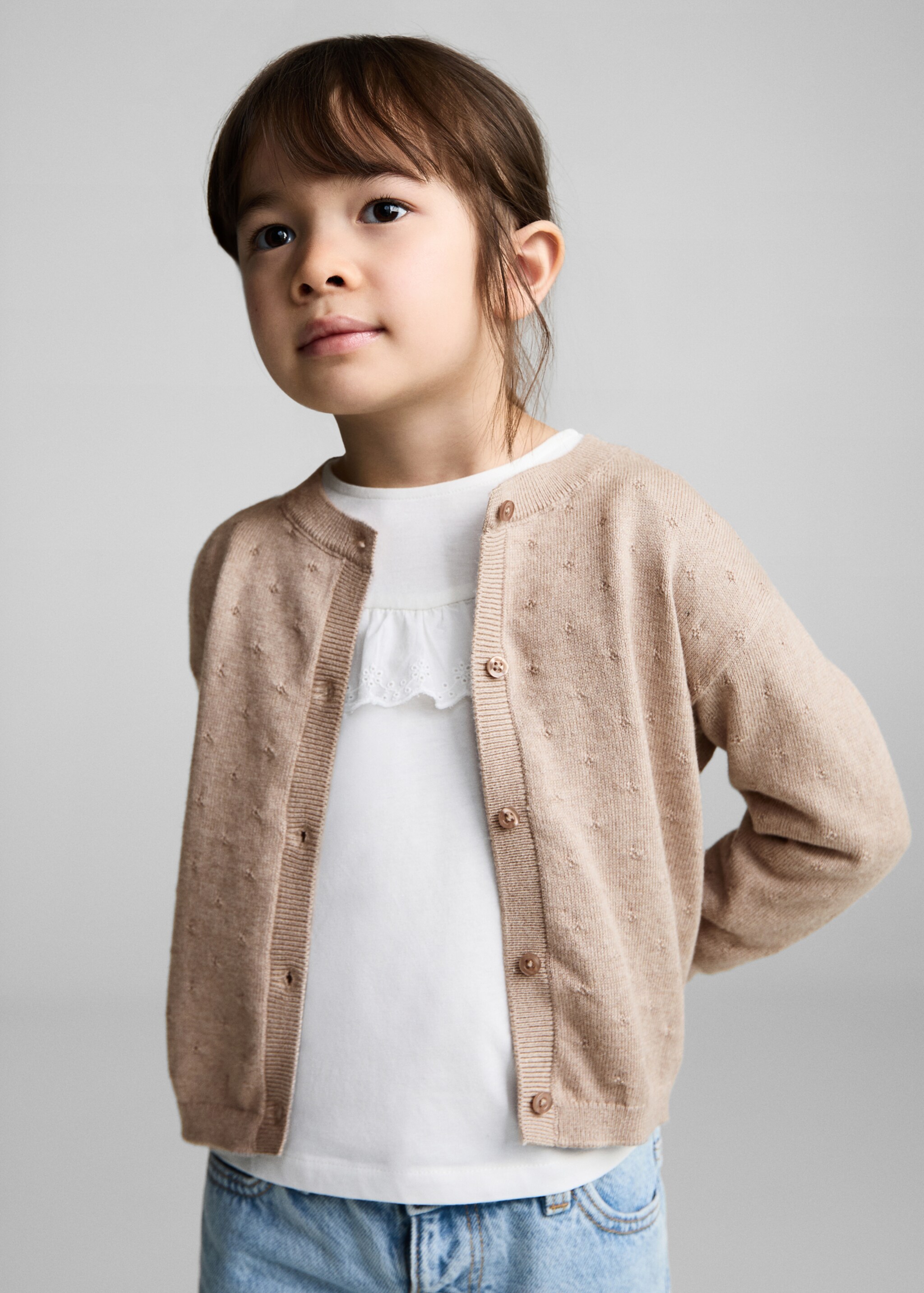 Button knit cardigan - Medium plane, Sand. Ref: 87071055-00.
