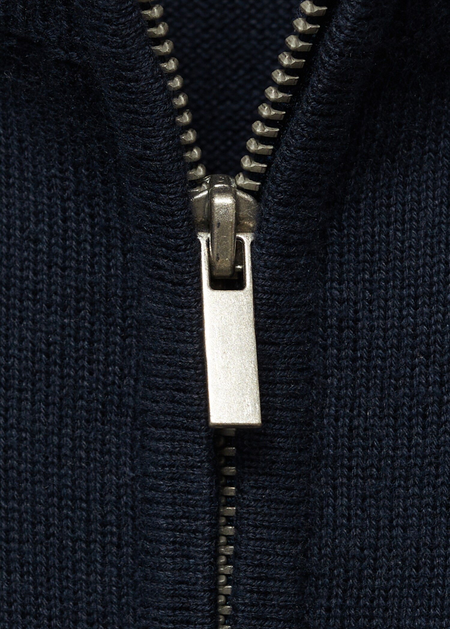 Perkins-neck sweater - Details of the article 8