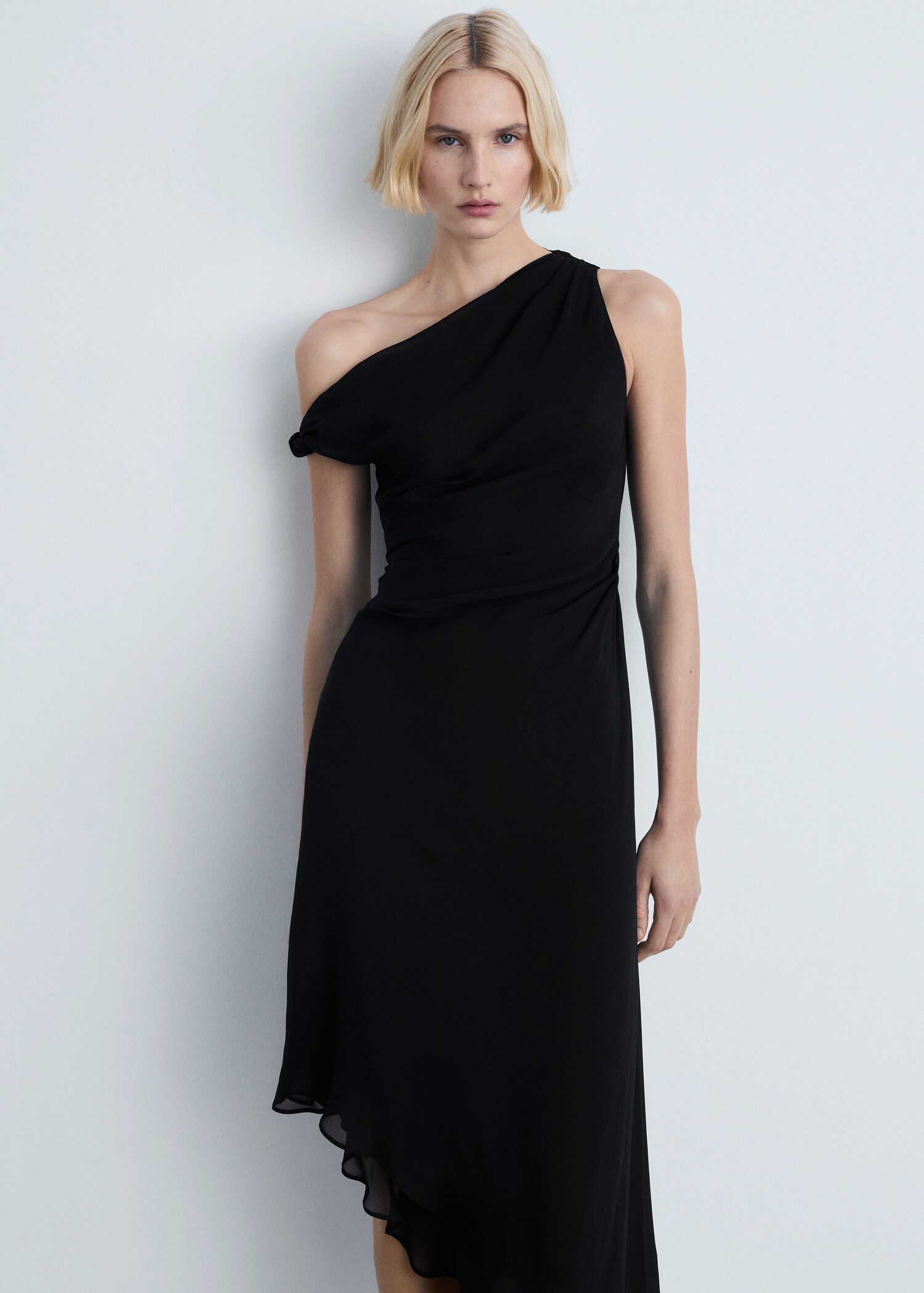 Asymmetric draped gown - Medium plane