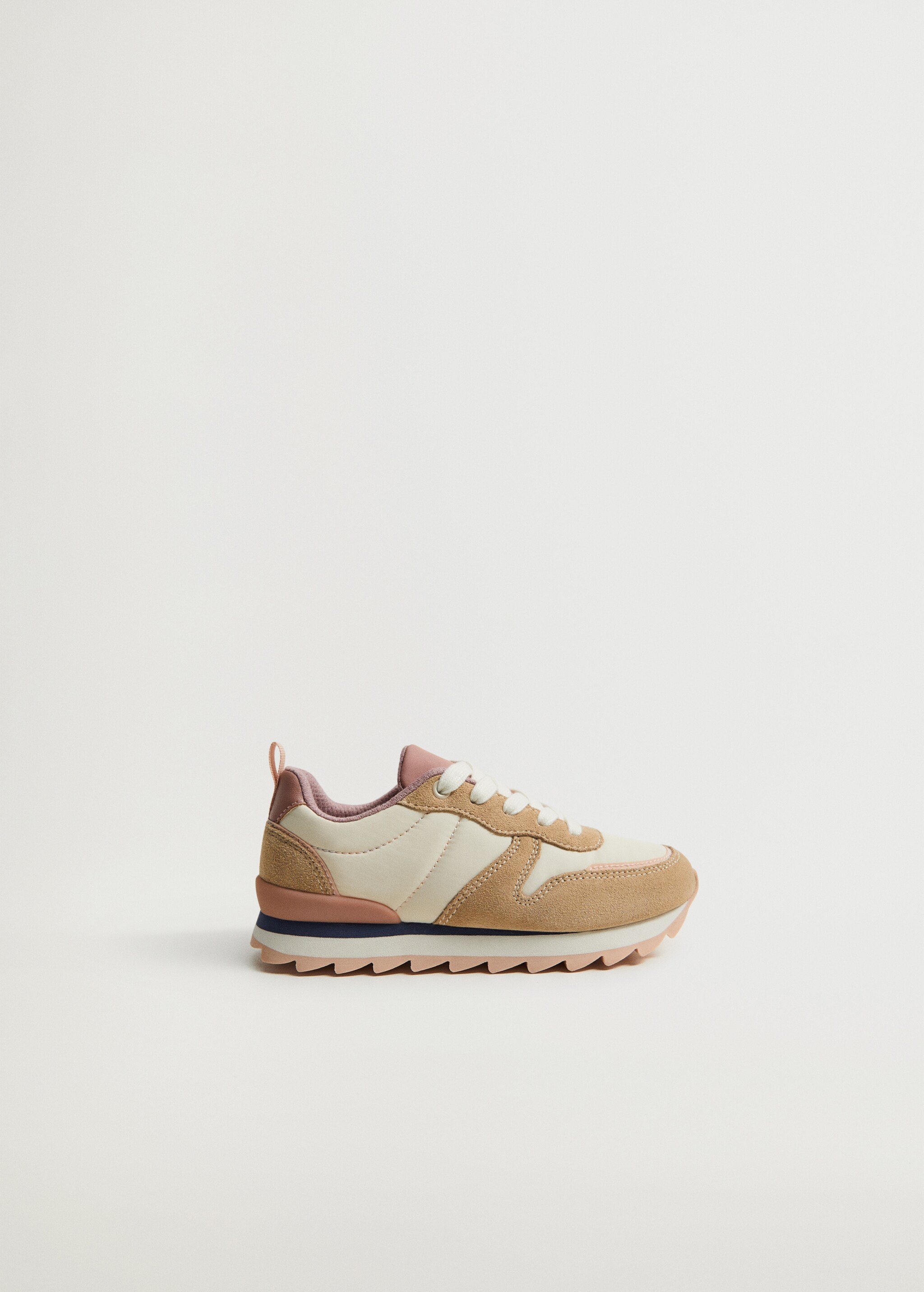 Deportiva combinada cordones - Artículo sin modelo
