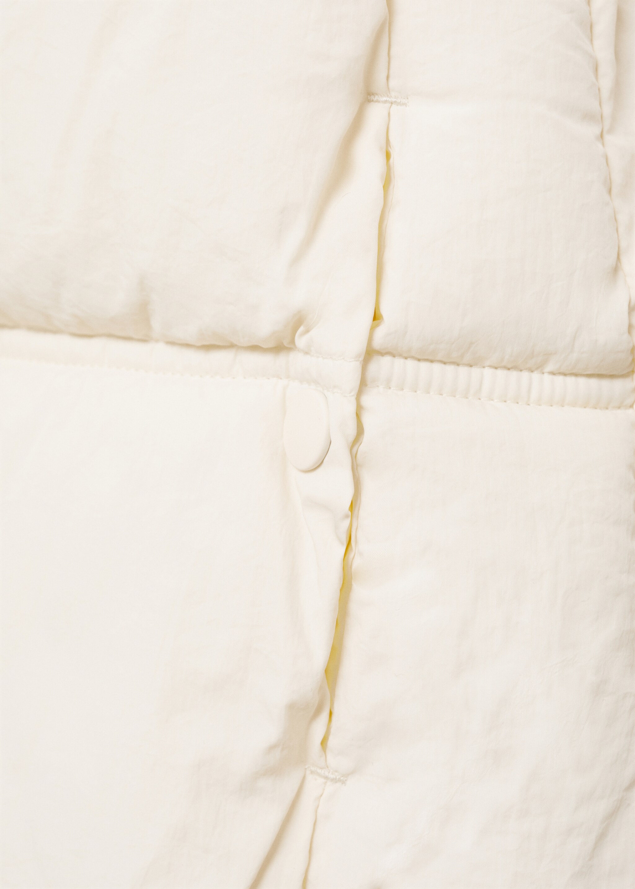 Quilted zipper gilet - Details of the article 0, Ecru. Ref: 87072535-00.