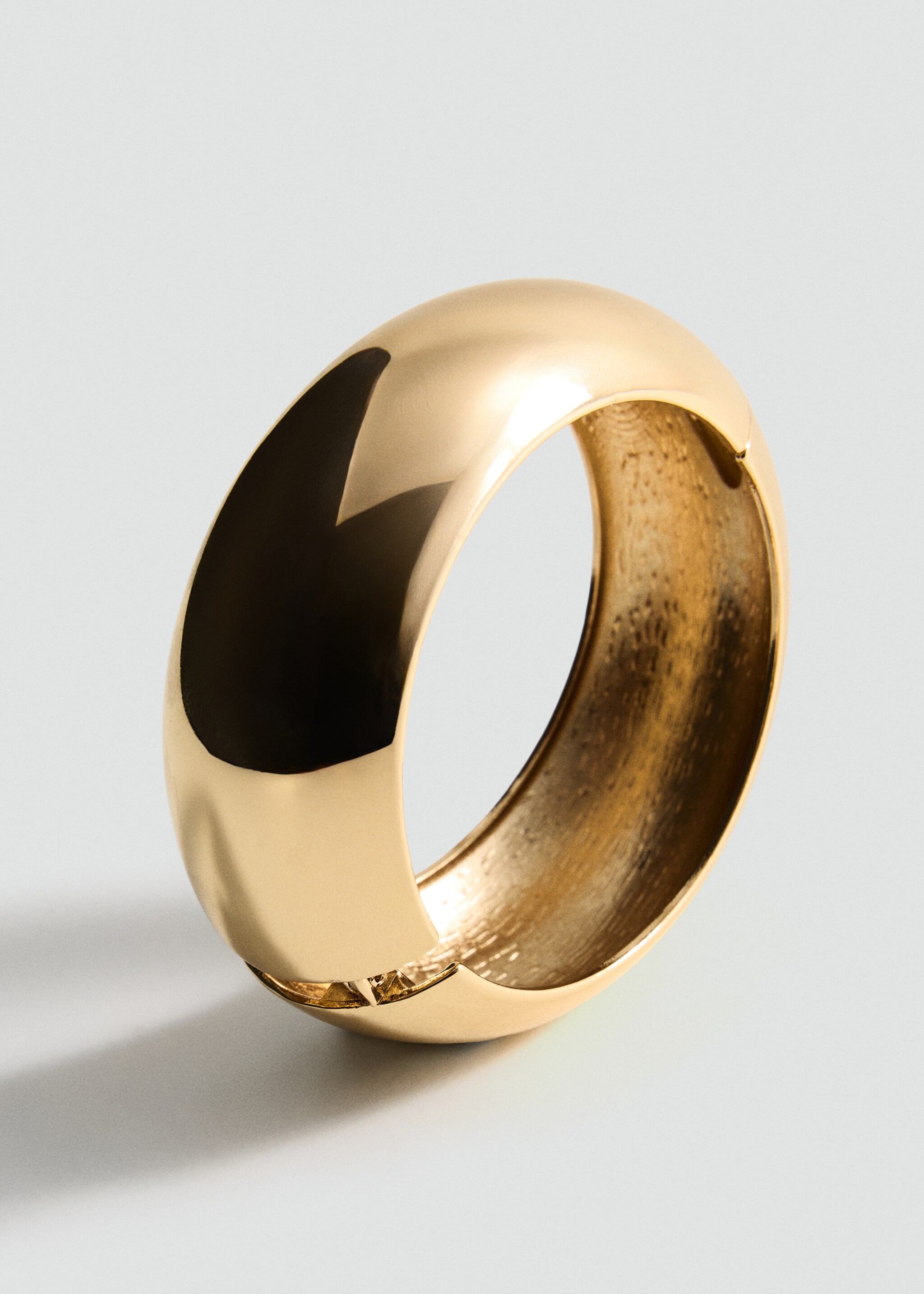 Maxi-volume bracelet - Medium plane, Gold. Ref: 87072542-00.