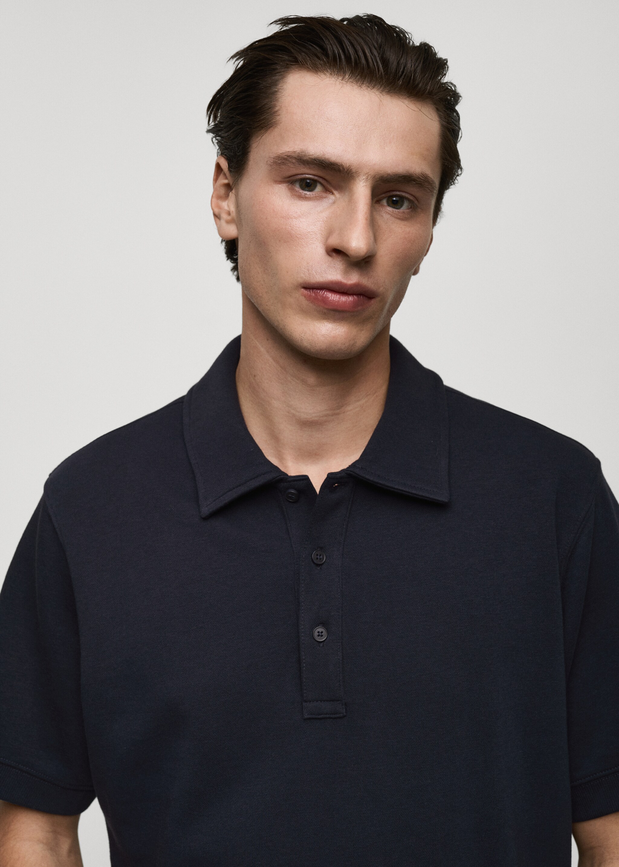 Regular-fit cotton polo shirt - Details of the article 1, Dark Navy. Ref: 87072890-00.