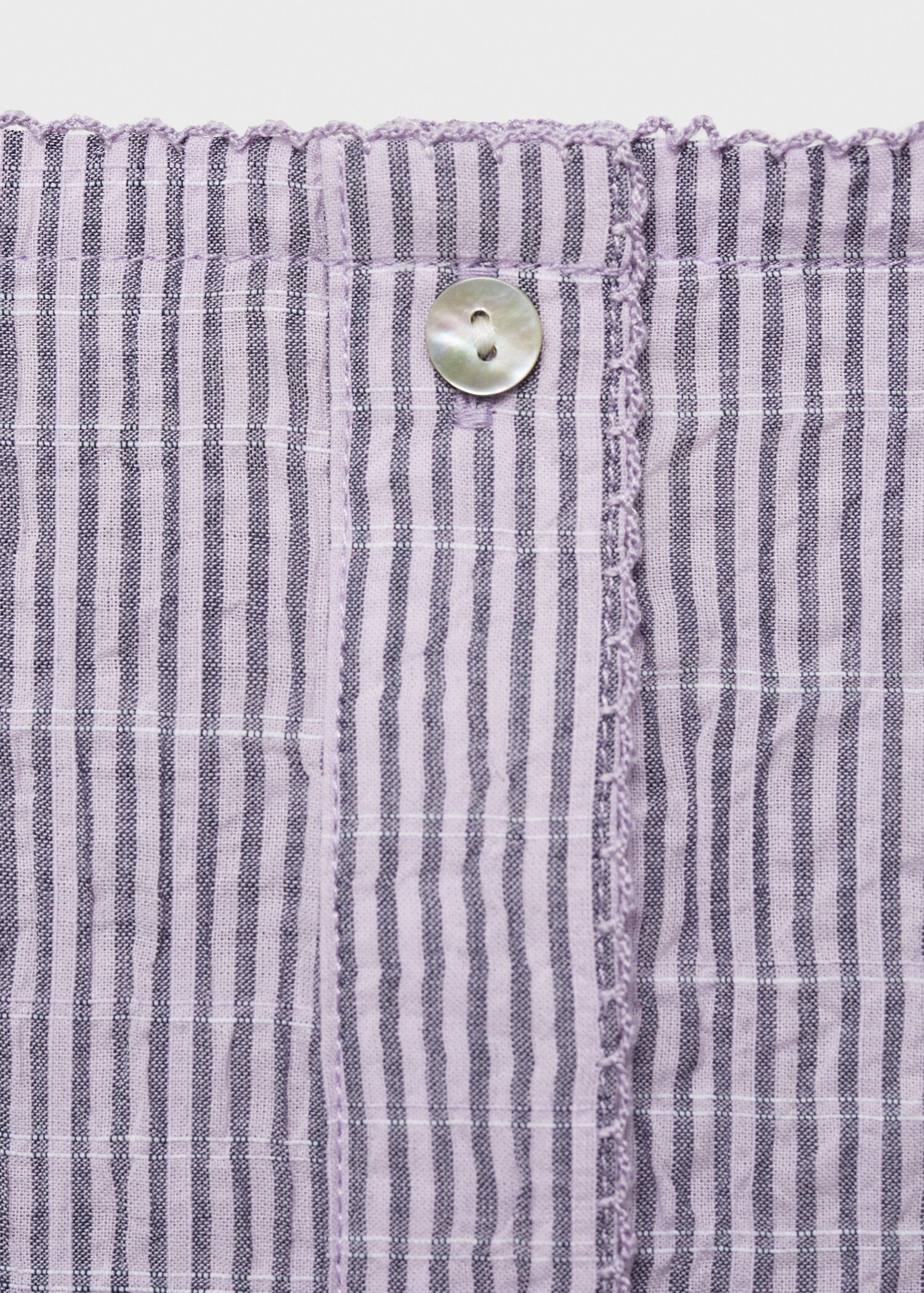 Two-piece cotton woven stripe seersucker pyjamas - Details of the article 0