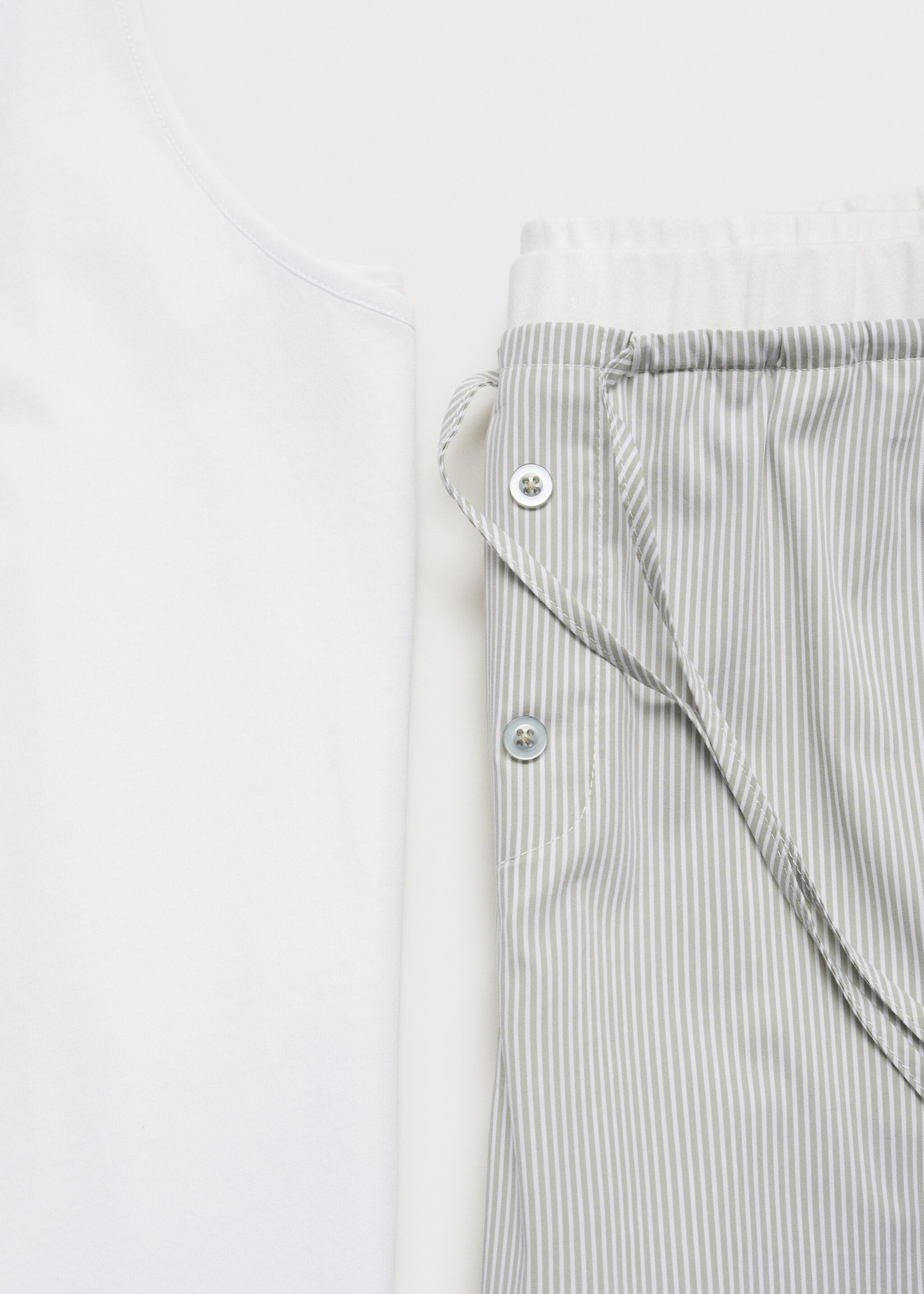 Pyjama-Hose mit Streifen und elastischem Detail - Detail des Artikels 0, Wassergrün. Ref: 87072900-00.