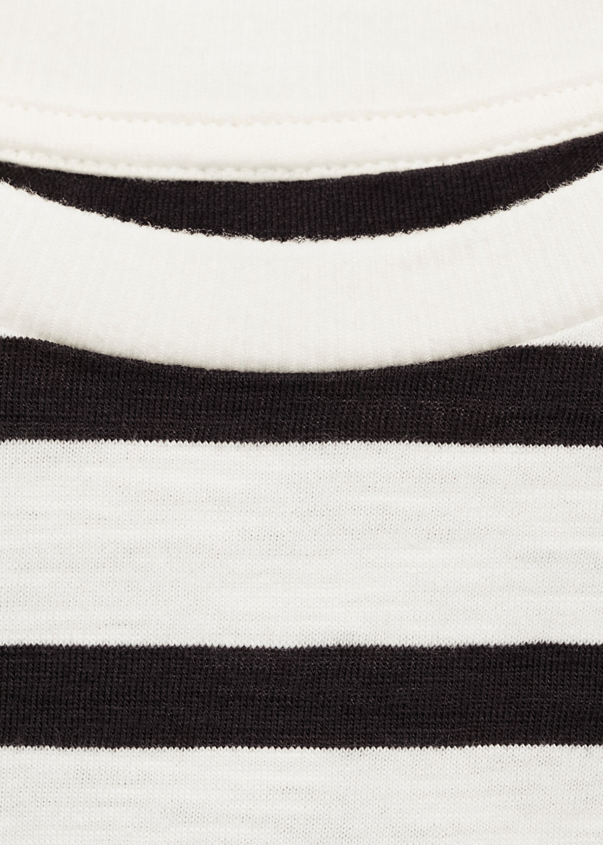 Striped long sleeves t-shirt - Details of the article 0, Black. Ref: 87073275-00.