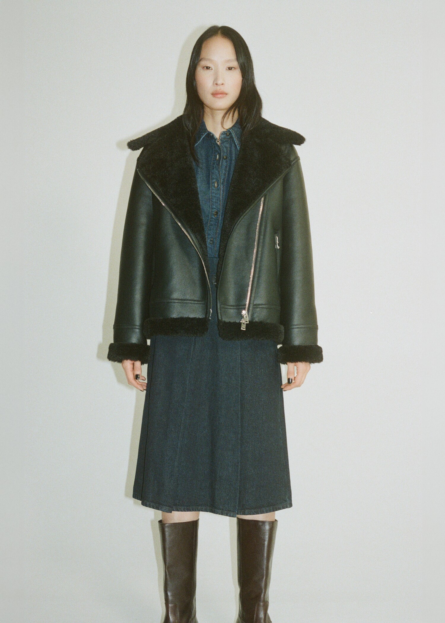 Rinse-wash midi-skirt with buckle - Details of the article 7