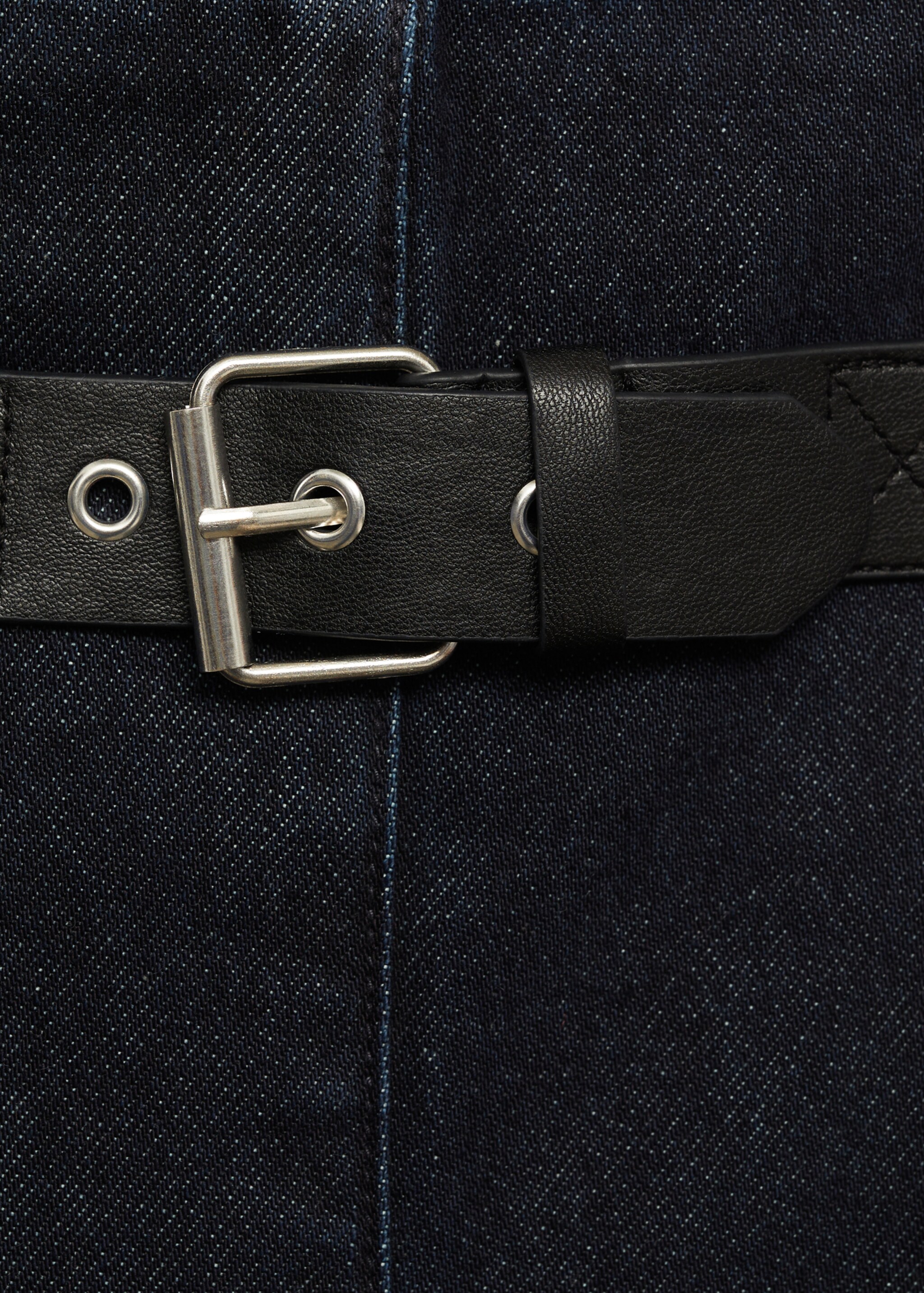 Rinse-wash midi-skirt with buckle - Details of the article 8, Open Blue. Ref: 87073277-00.