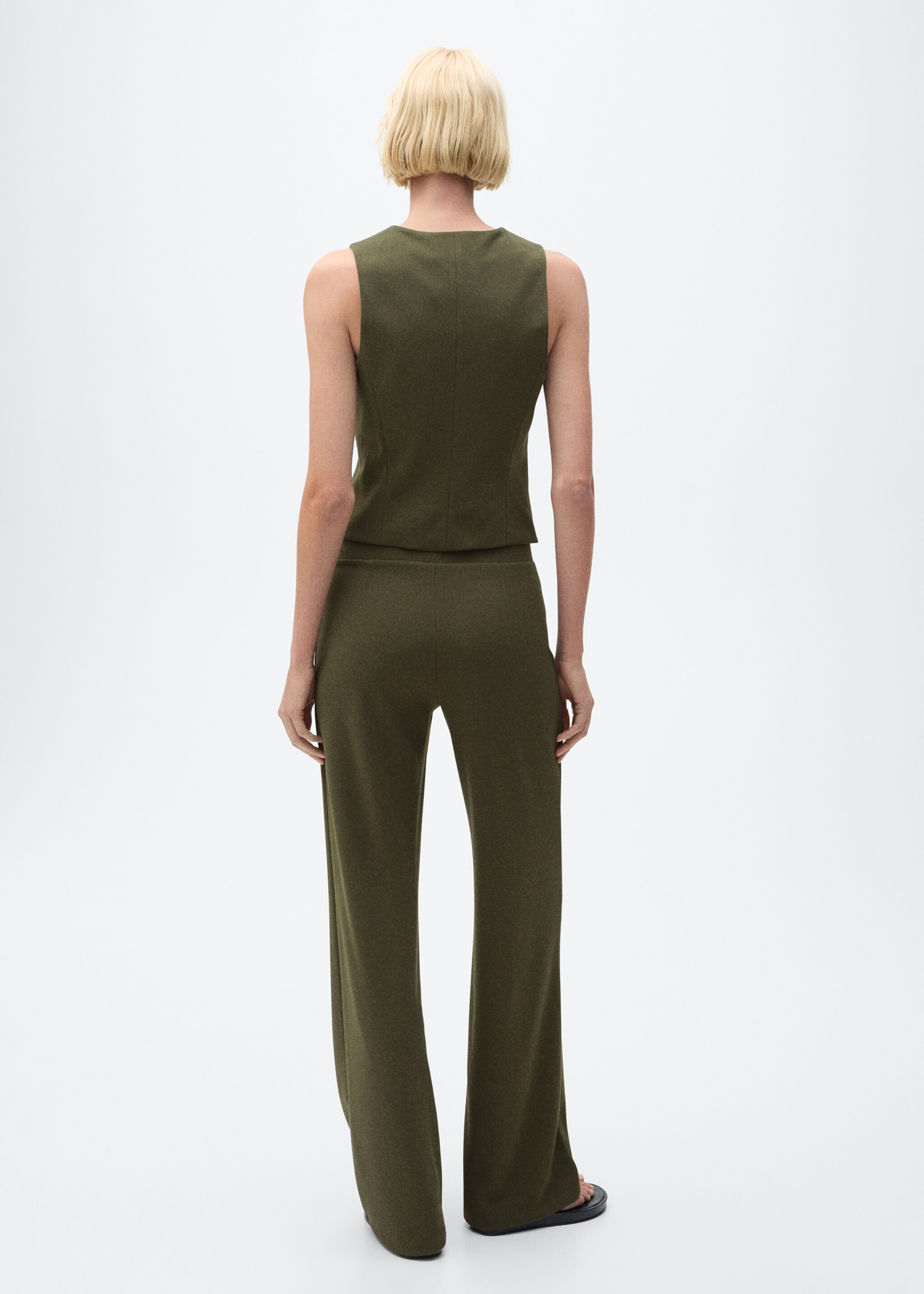 Straight knitted trousers - Reverse of the article, Khaki. Ref: 87073279-00.