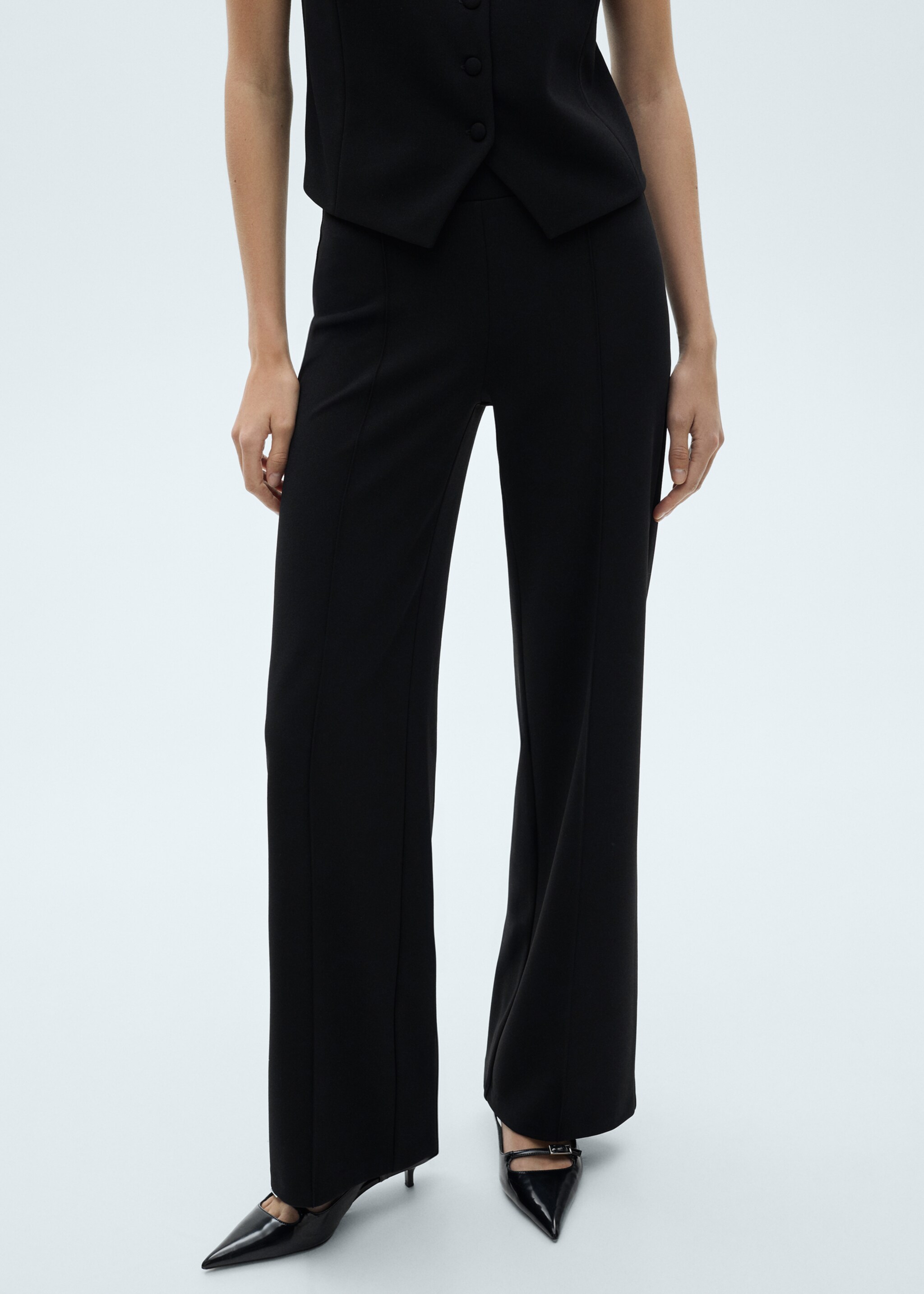 Straight knitted trousers - Medium plane, Black. Ref: 87073279-00.