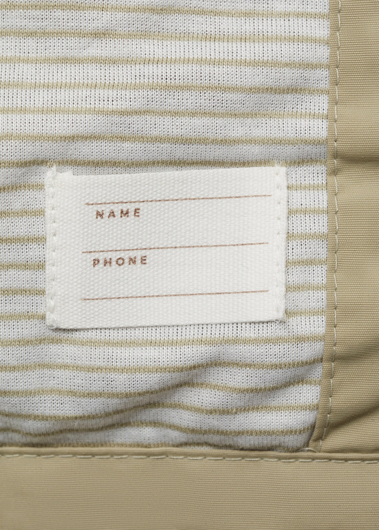 Quilted hooded parka - Details of the article 0