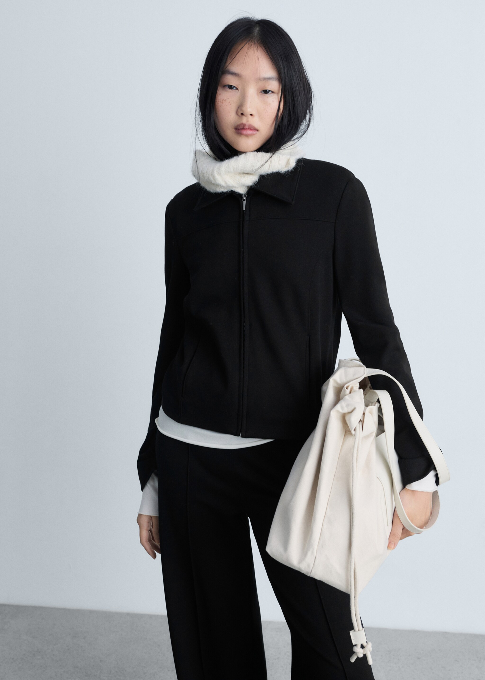 Zipper fitted jacket - Medium plane, Black. Ref: 87073284-00.