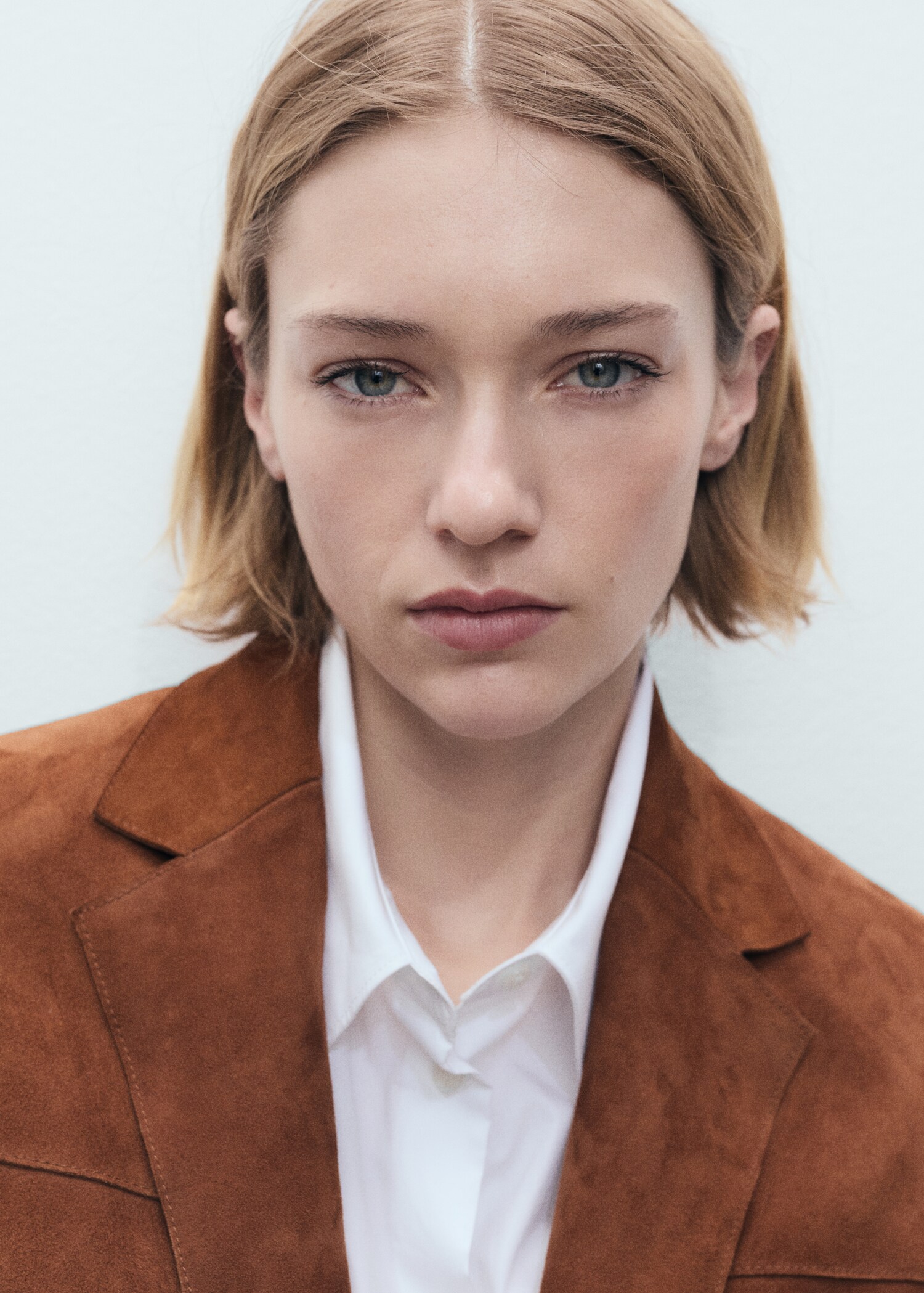 Straight suede jacket - Details of the article 1