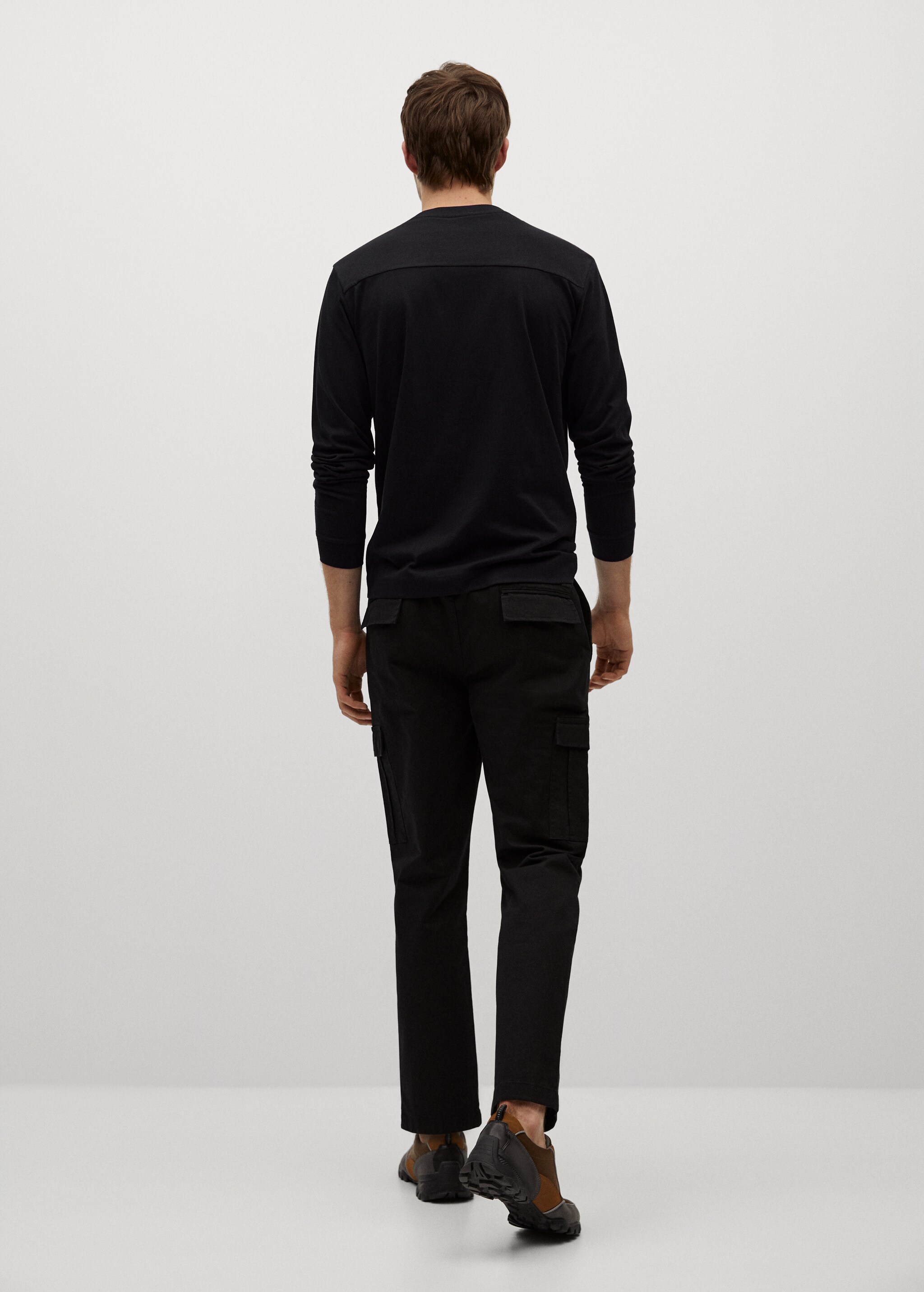 Long sleeve cotton t-shirt - Reverse of the article