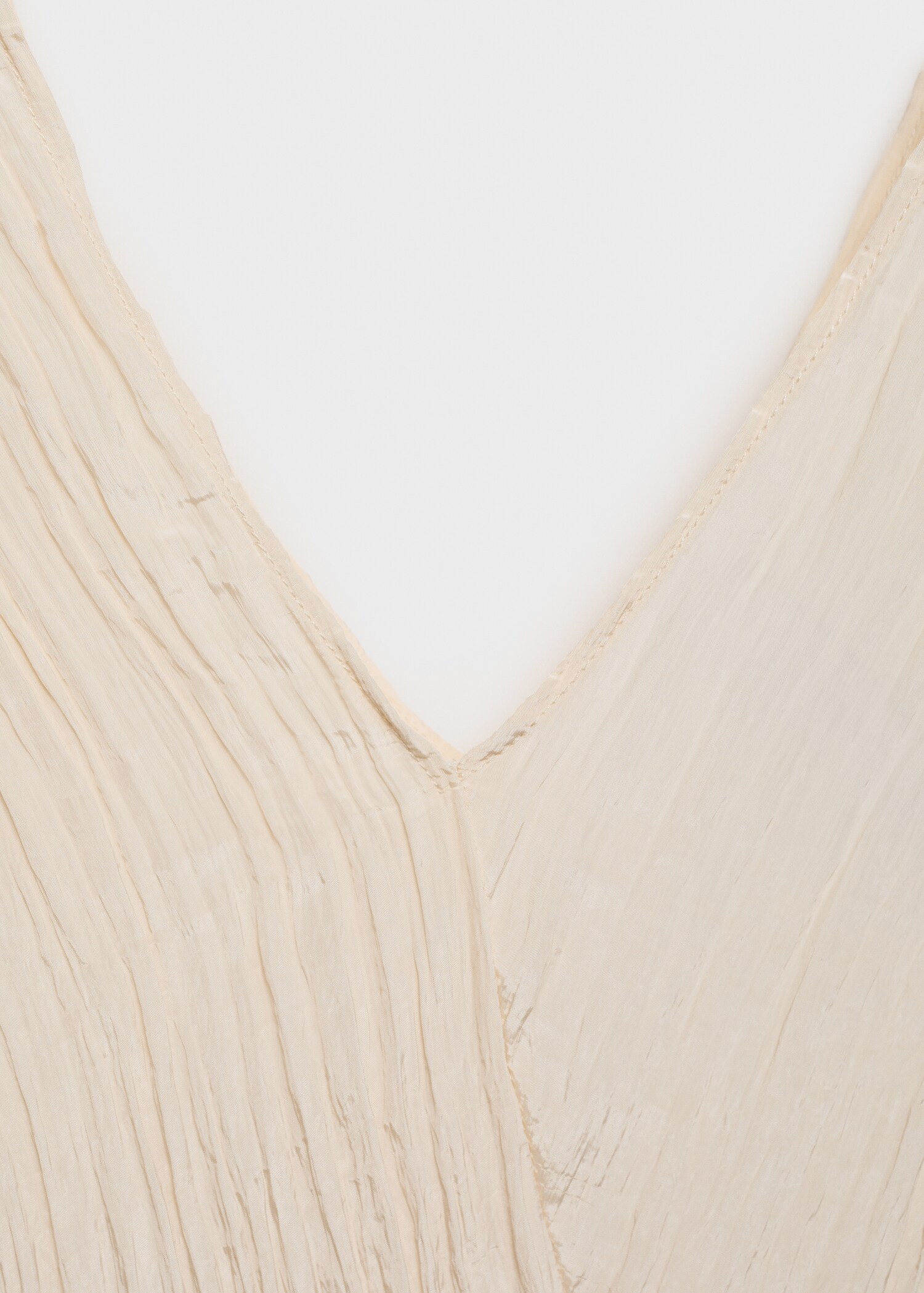 Wrinkled effect V-neck top - Details of the article 8