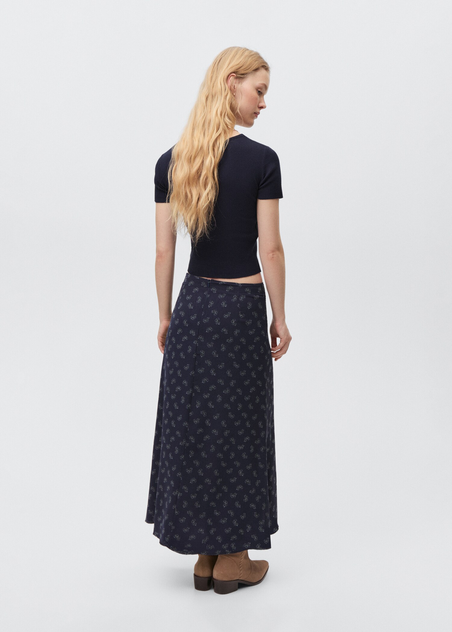 Printed long skirt - Reverse of the article