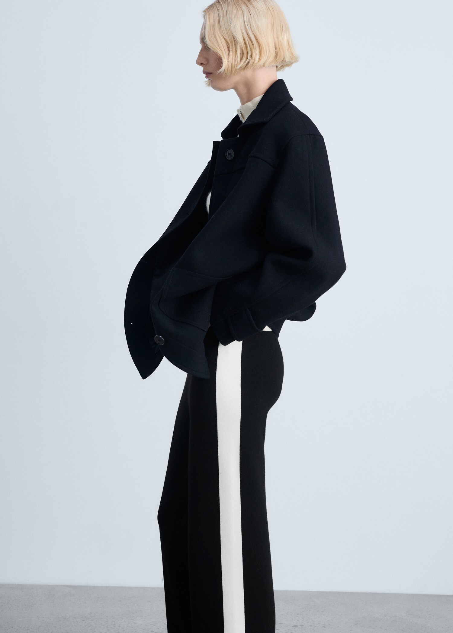 Strickhose mit Kontraststreifen - Detail des Artikels 2