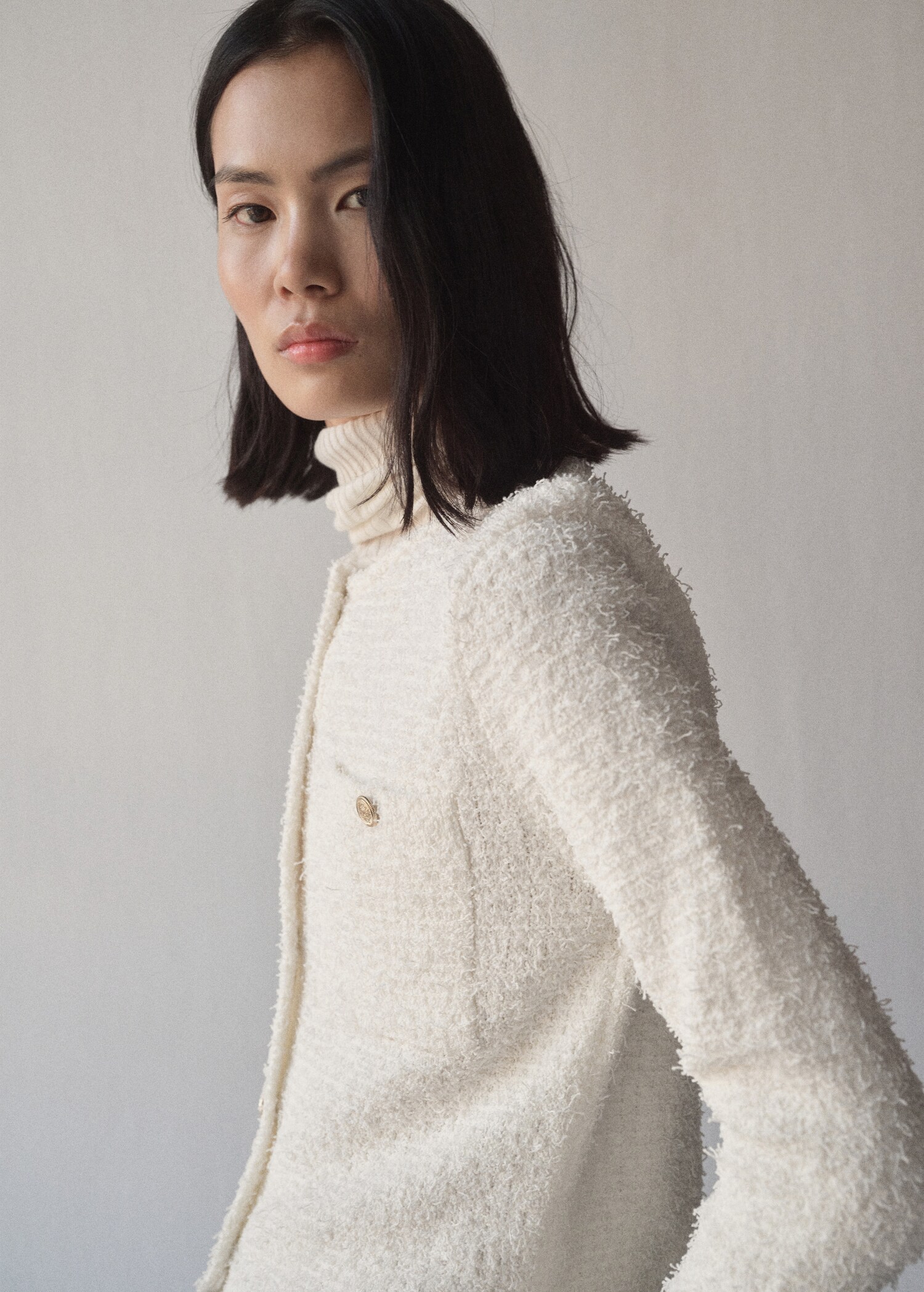 Tweed jacket with jewel buttons - Details of the article 1