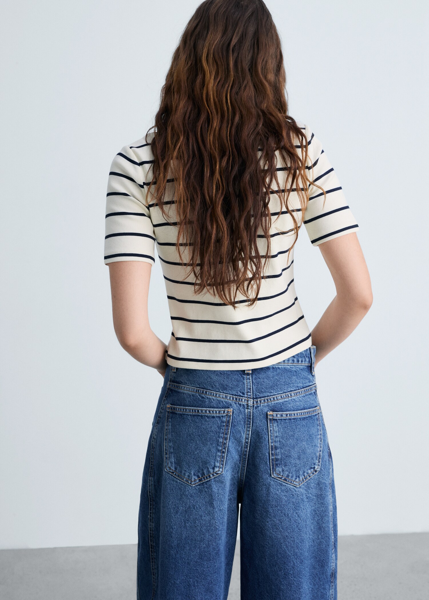 Striped cotton T-shirt - Reverse of the article