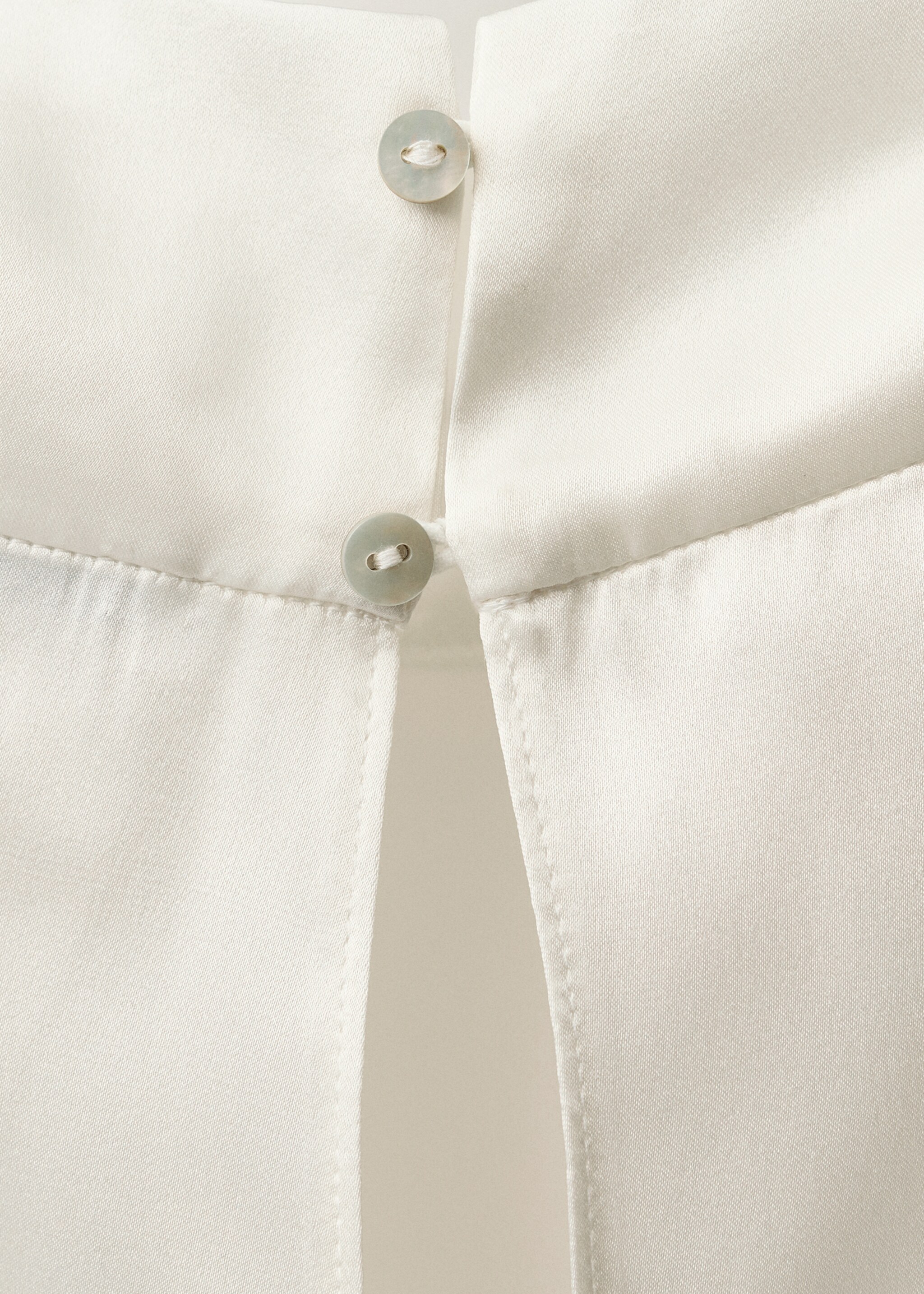 High neck silk blouse - Details of the article 8, Ecru. Ref: 87074081-00.