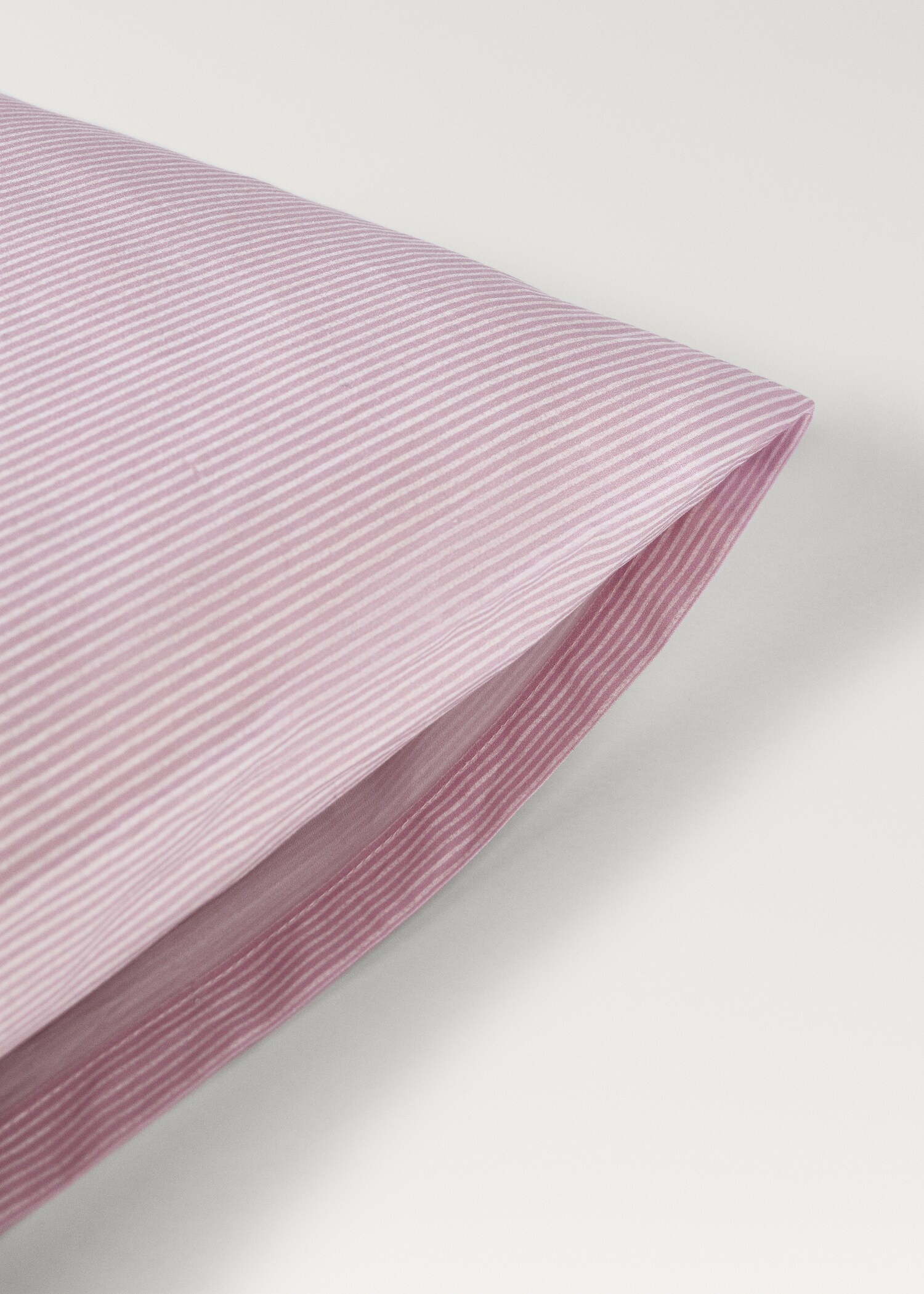 Παιδική μαξιλαροθήκη από βαμβακερό περκάλι με ρίγες 30x50 εκ - Λεπτομέρεια του προϊόντος 2