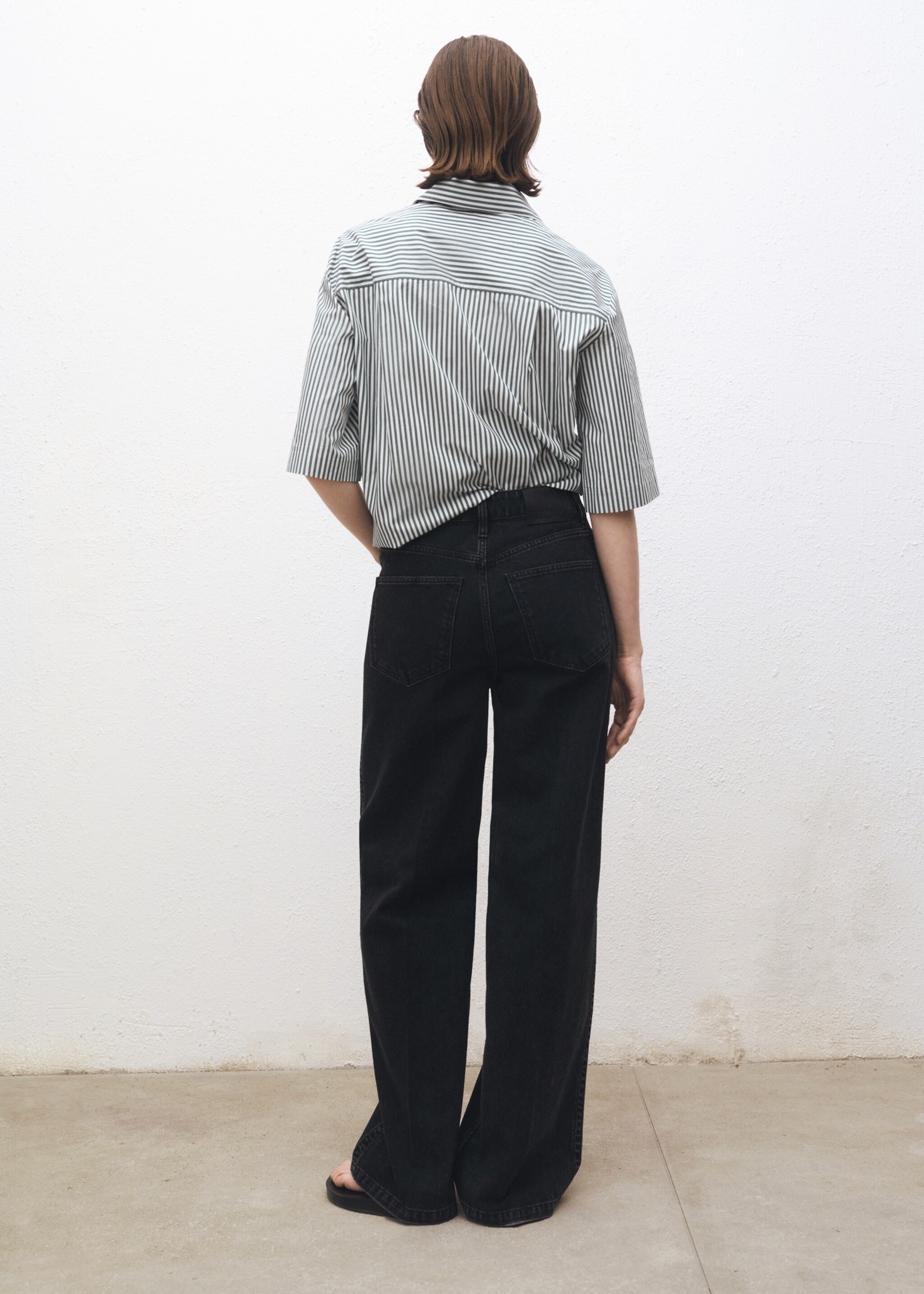 High waist straight jeans - Reverse of the article, Black denim. Ref: 87074091-00.