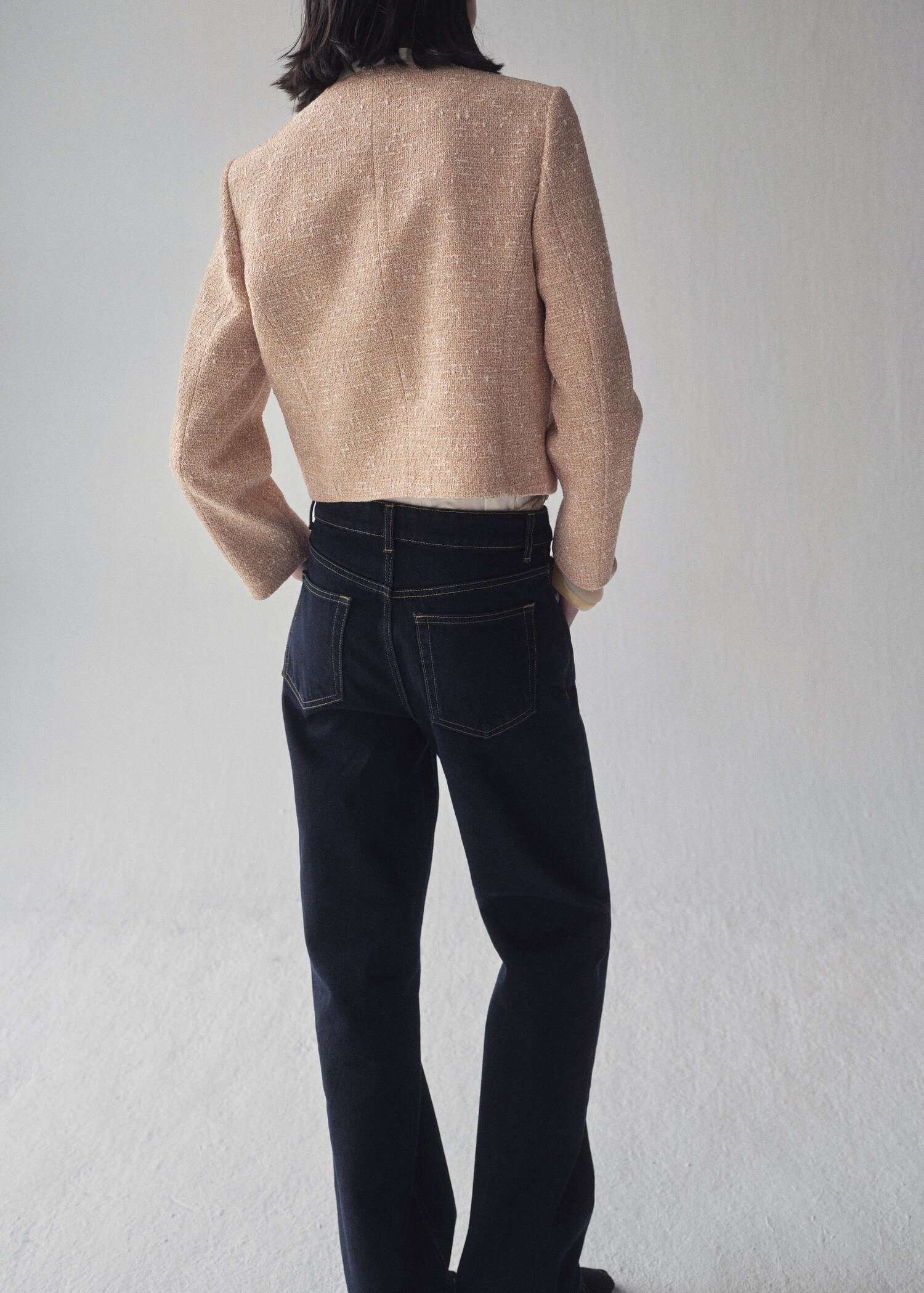 Double-breasted tweed jacket - Reverse of the article