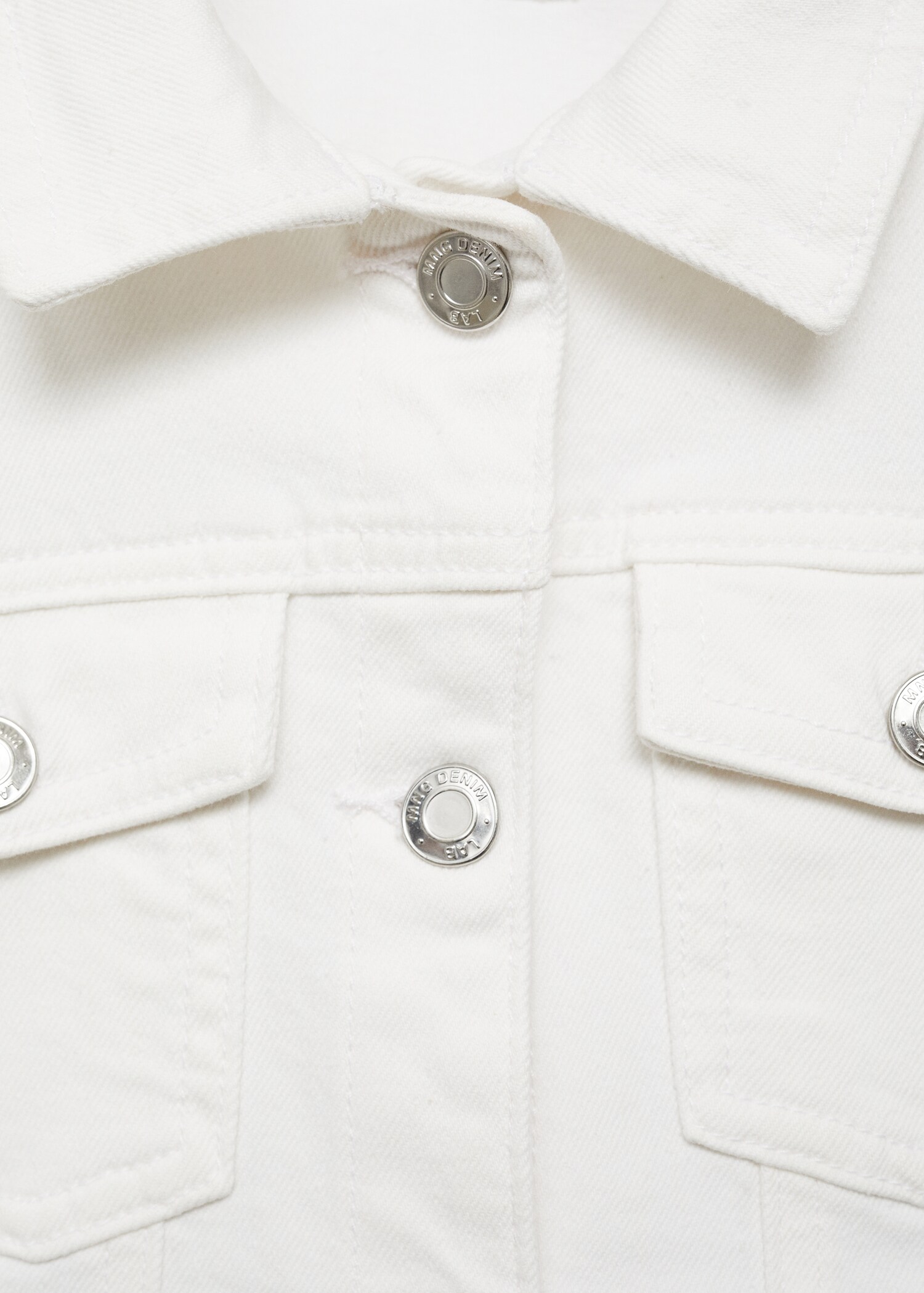 Denim jacket - Details of the article 8