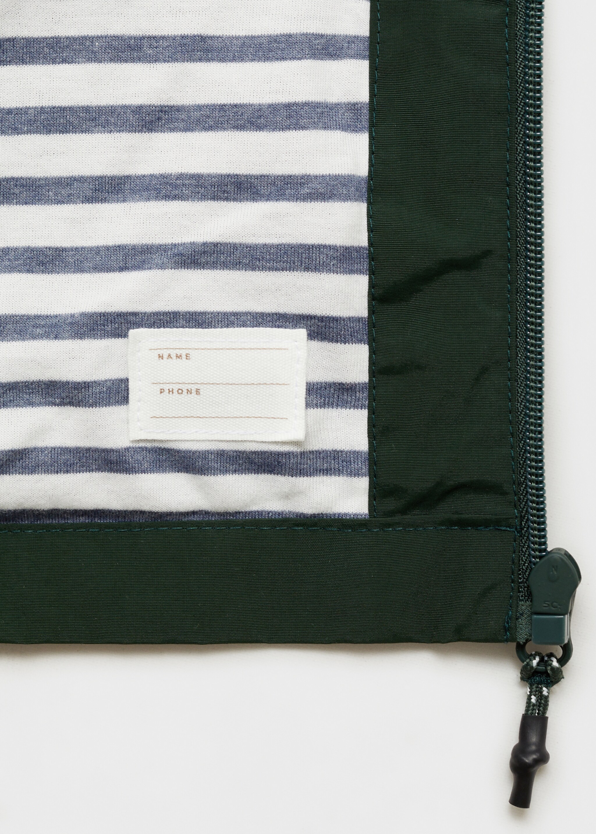 Hooded water-repellent parka - Details of the article 0, Dark Green. Ref: 87074398-00.