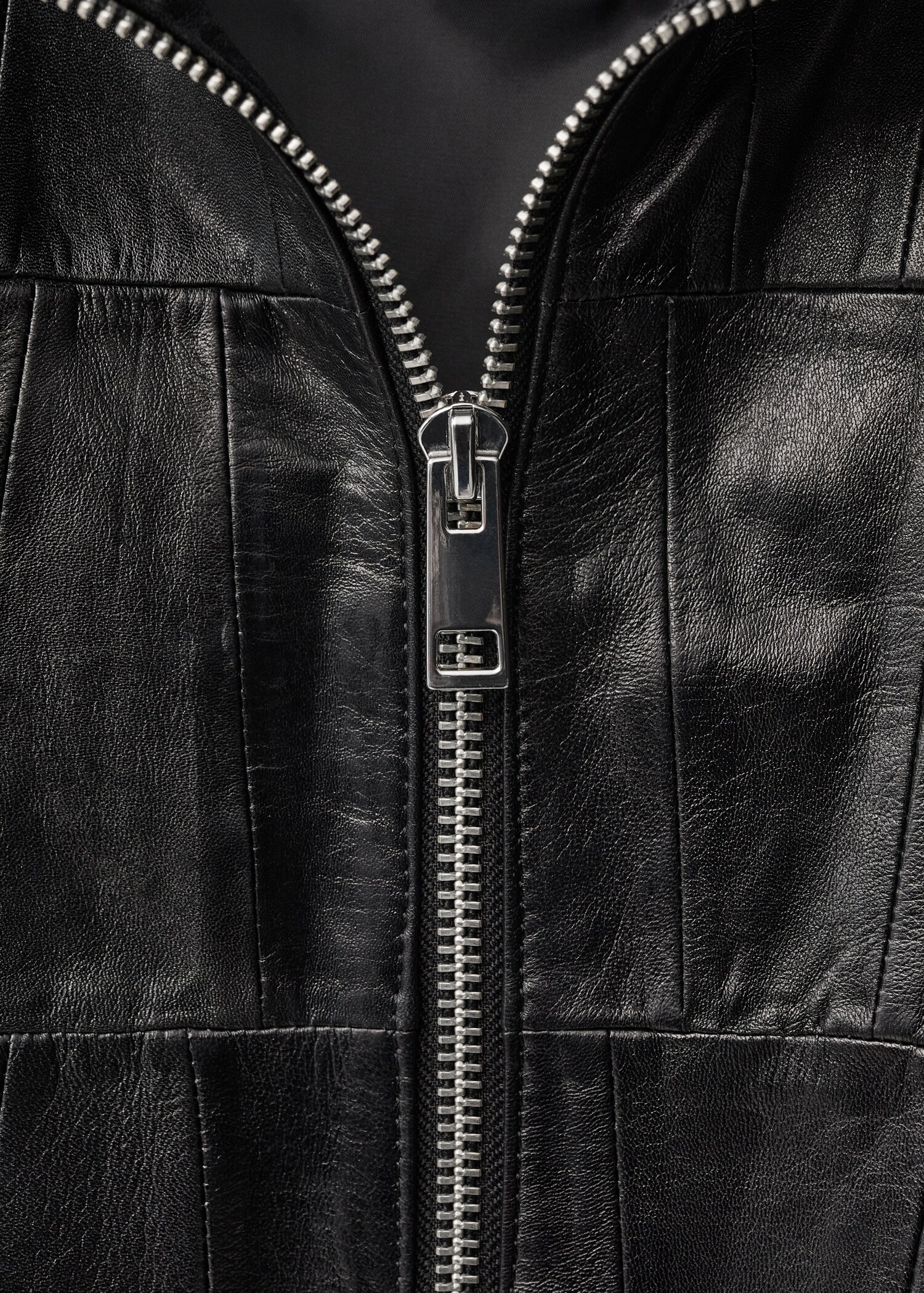 Oversized patchwork leather coat - Details of the article 8