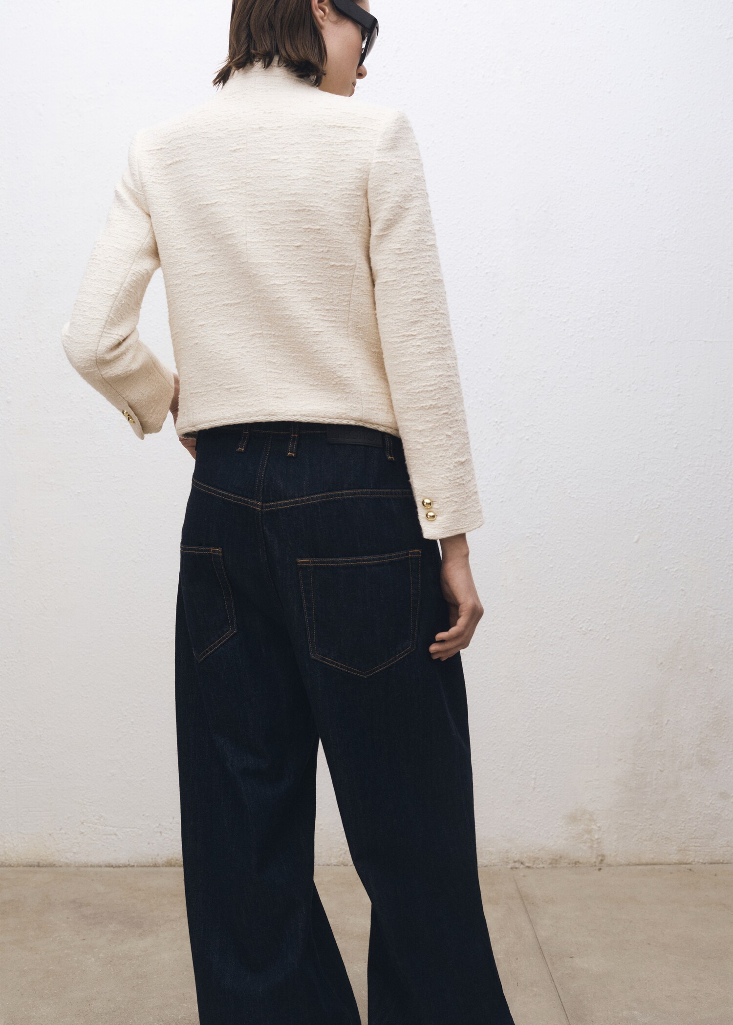 Tweed jacket with striped collar - Reverse of the article