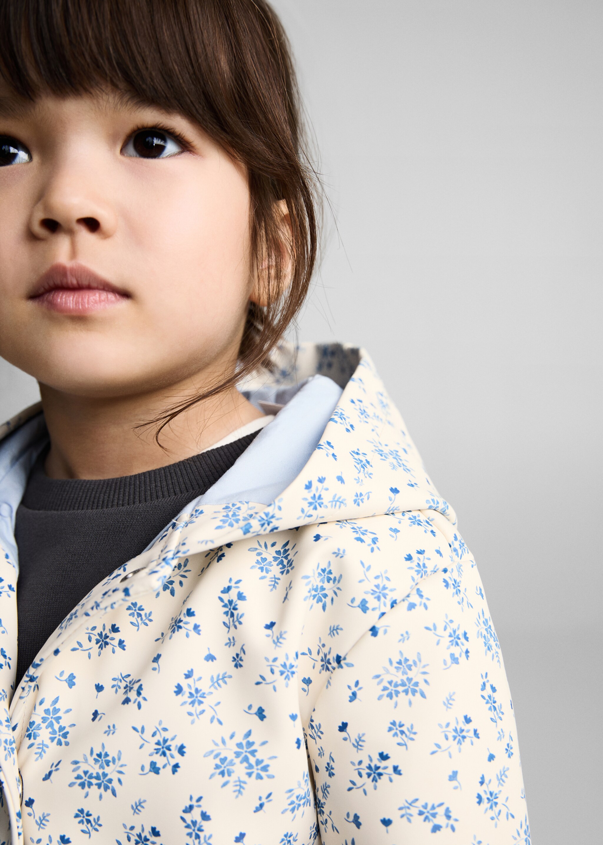 Hooded water-repellent parka - Details of the article 1, Off White. Ref: 87074780-00.