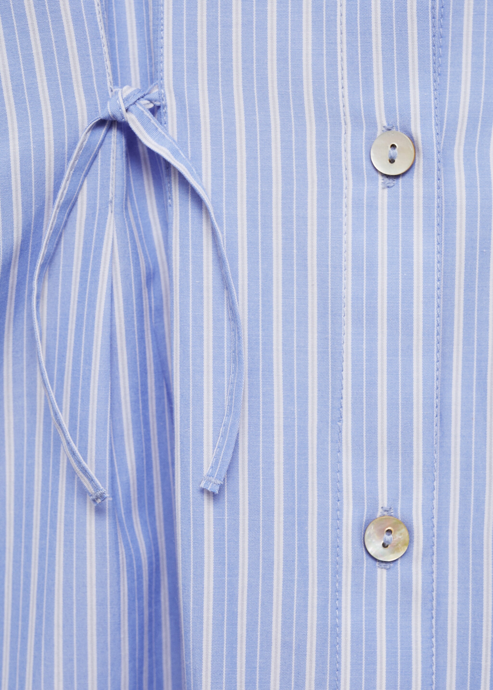 Gestreepte overhemdjurk - Detail van het artikel 8, Blauw. Ref: 87074790-00.