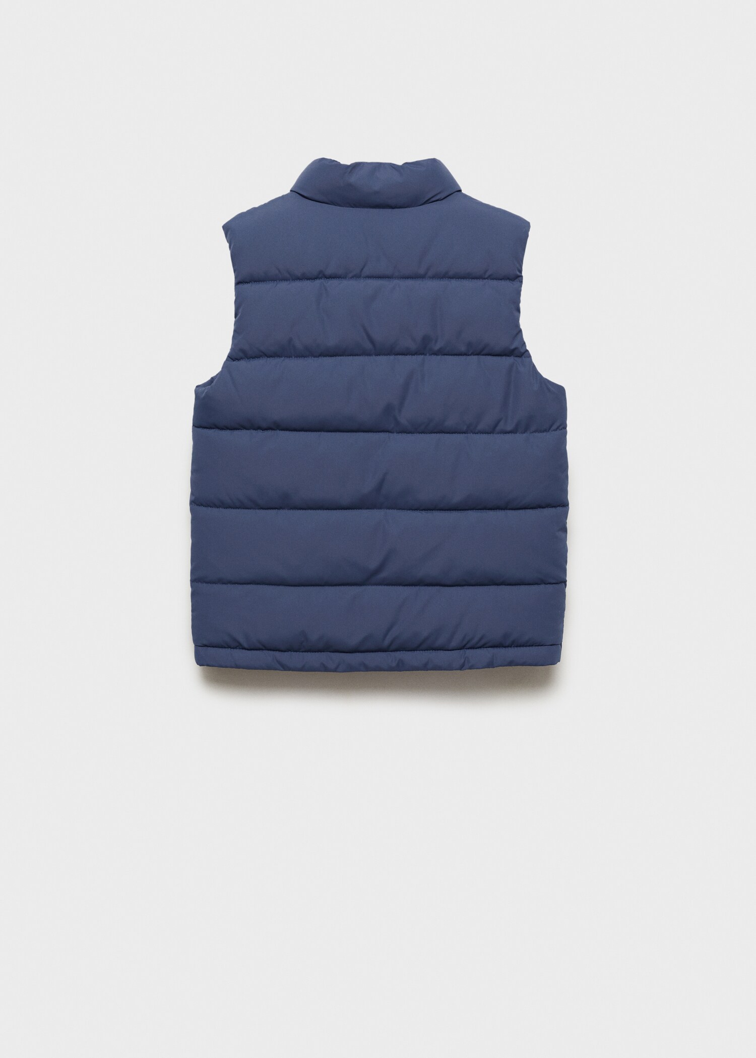 Quilted gilet with pockets - Reverse of the article