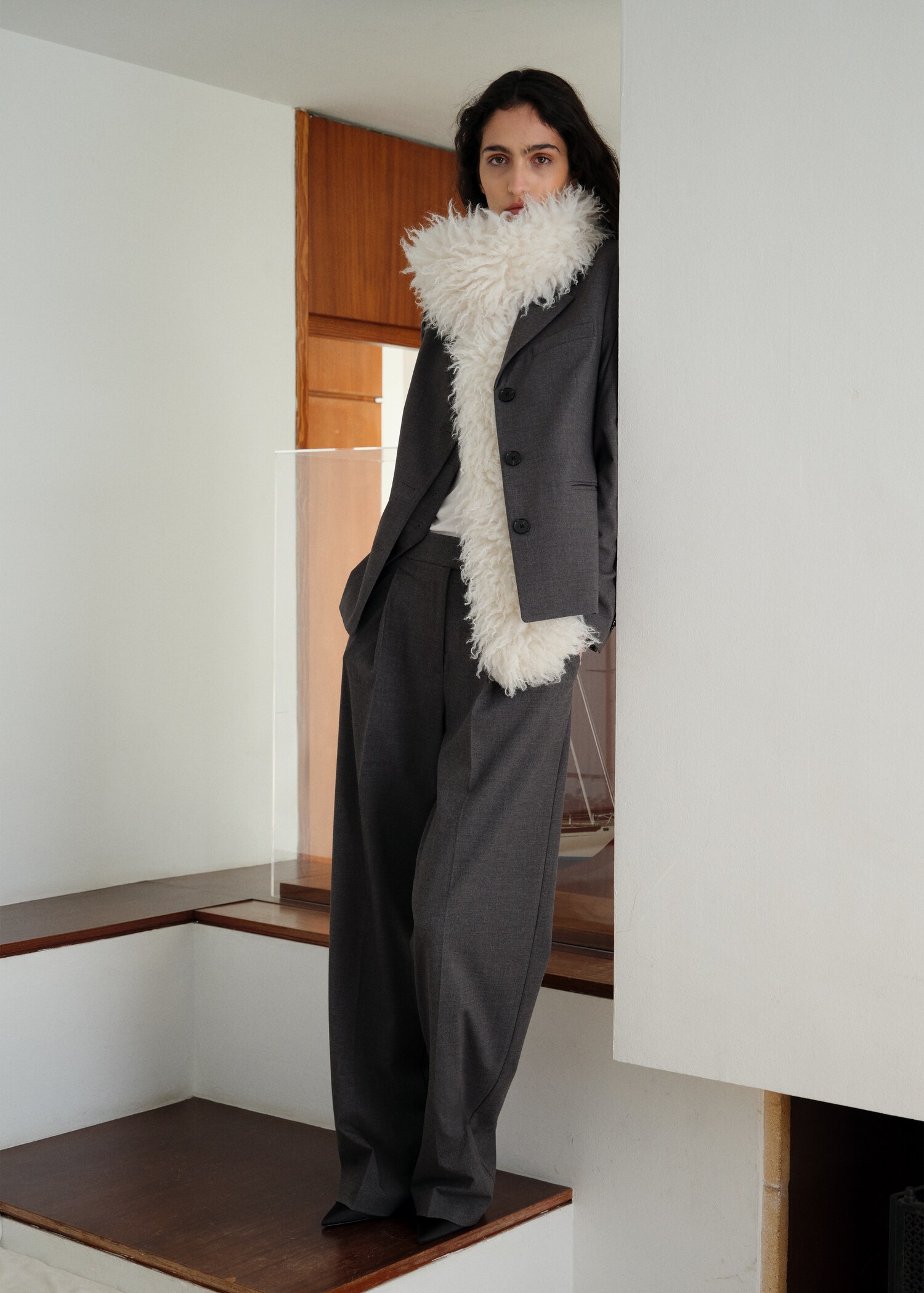 Gerader Anzugblazer mit Knöpfen - Detail des Artikels 2