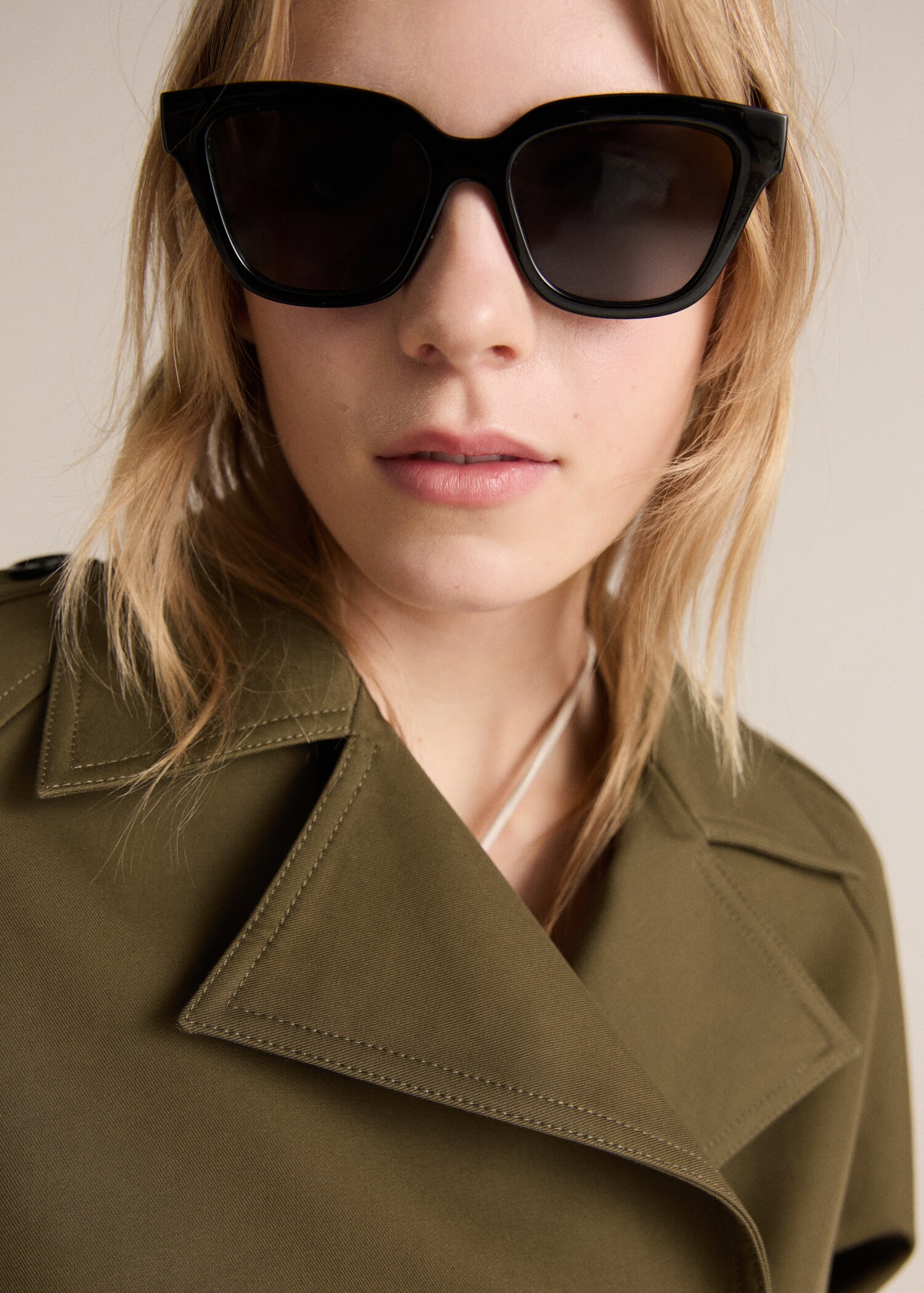 Trench crop algodón doble botonadura - Detalle del artículo 1