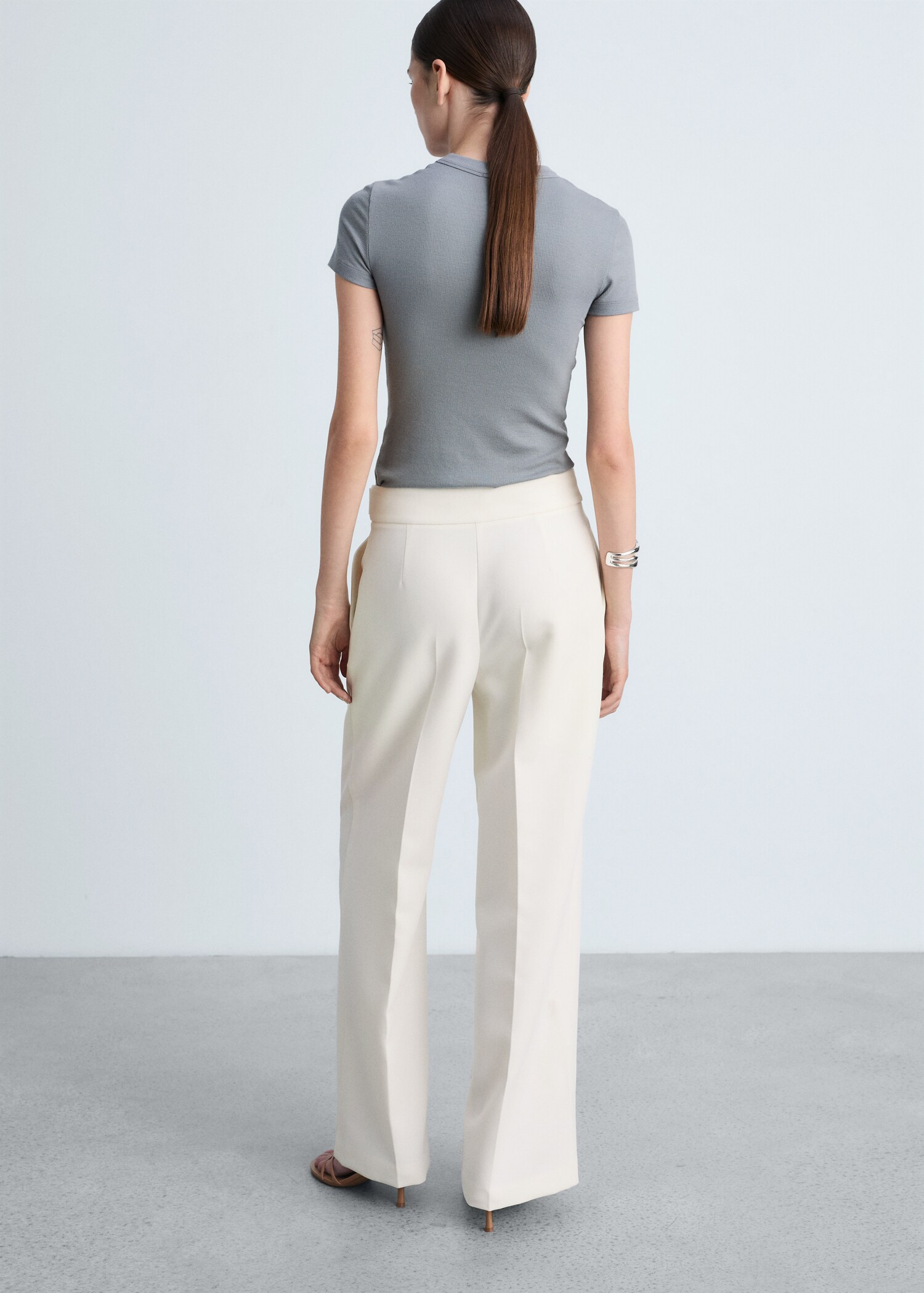 Belt straight-fit trousers - Reverse of the article