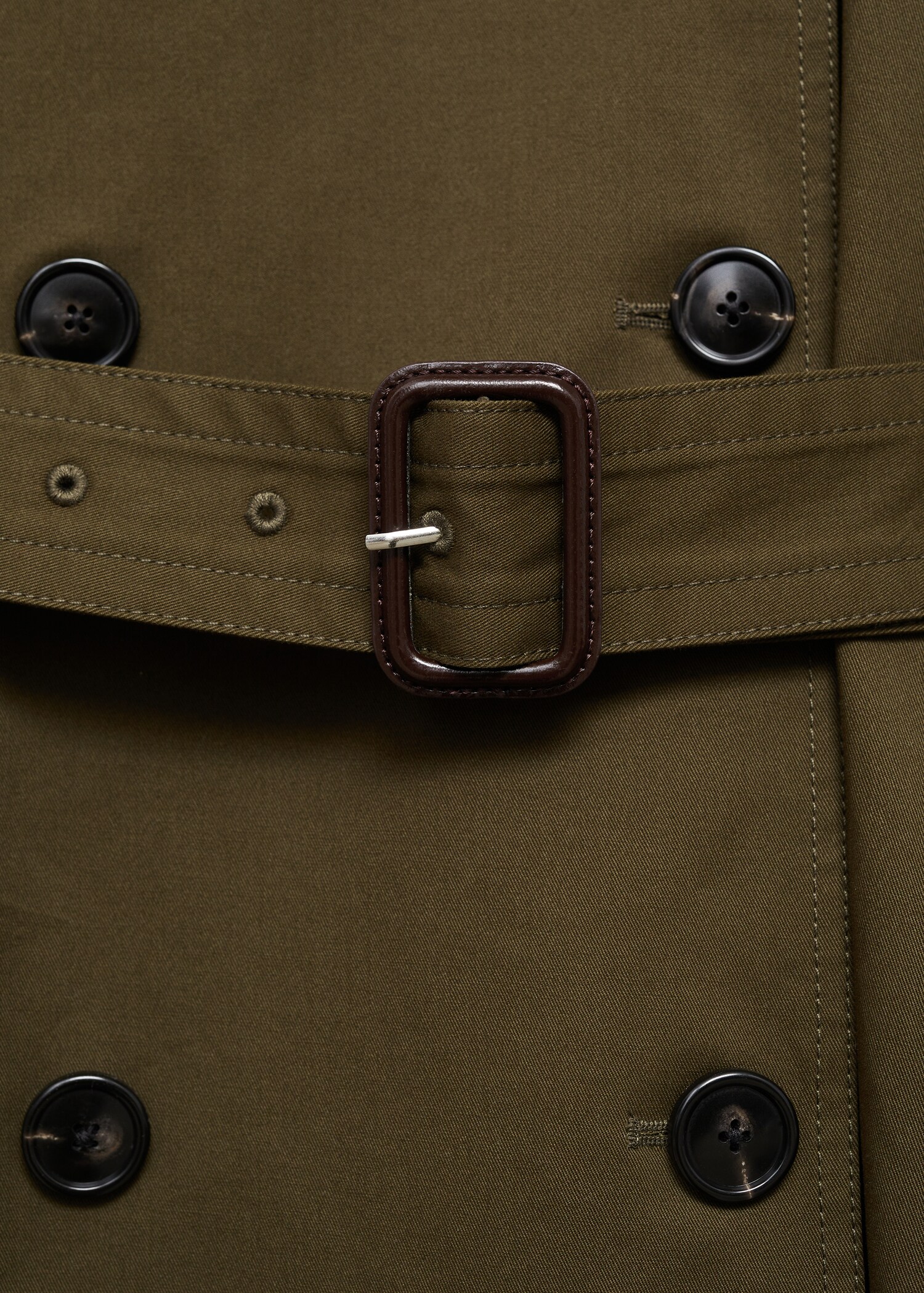 Long double-breasted trench coat - Details of the article 0