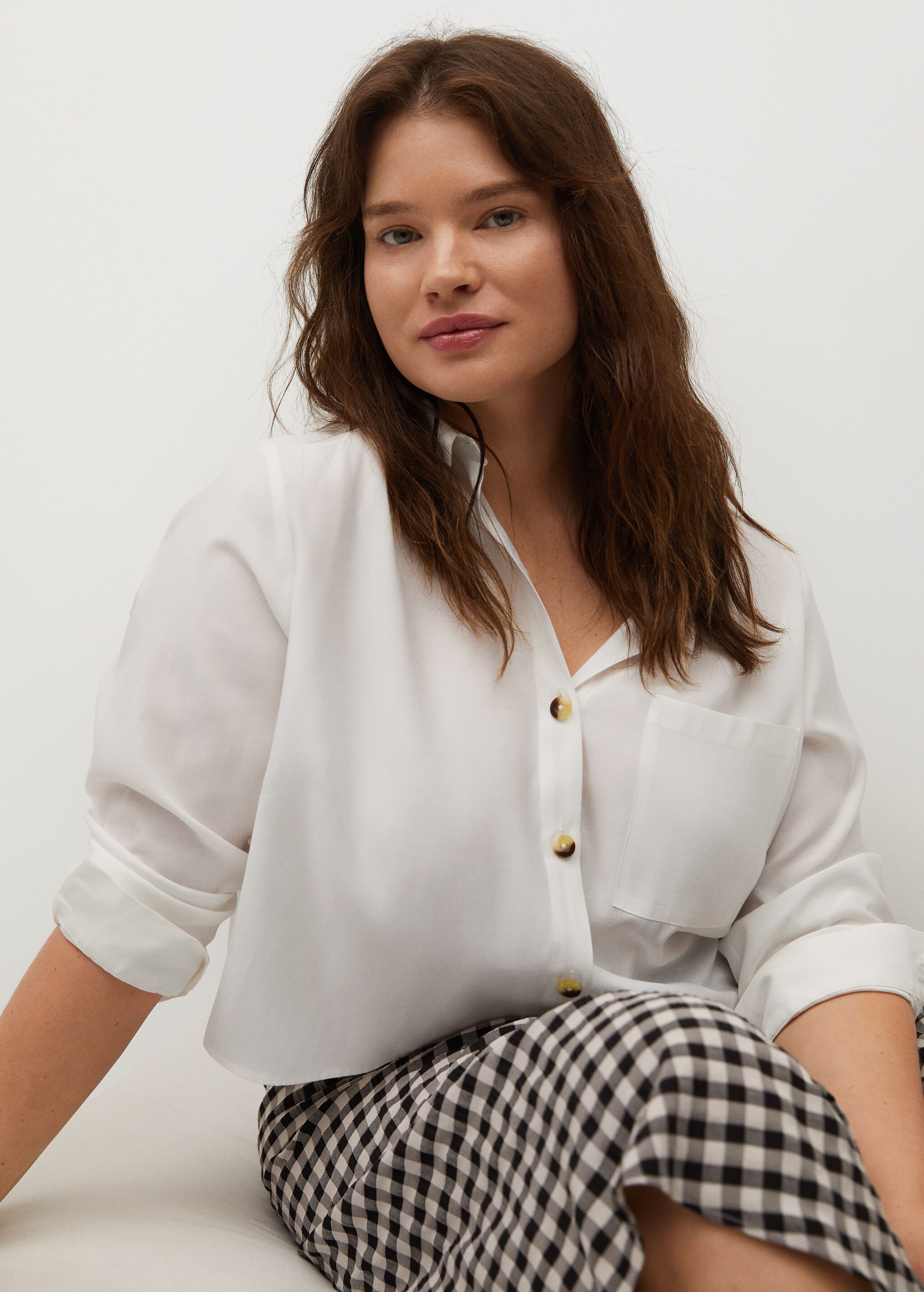 Flowy crop shirt - Details of the article 2