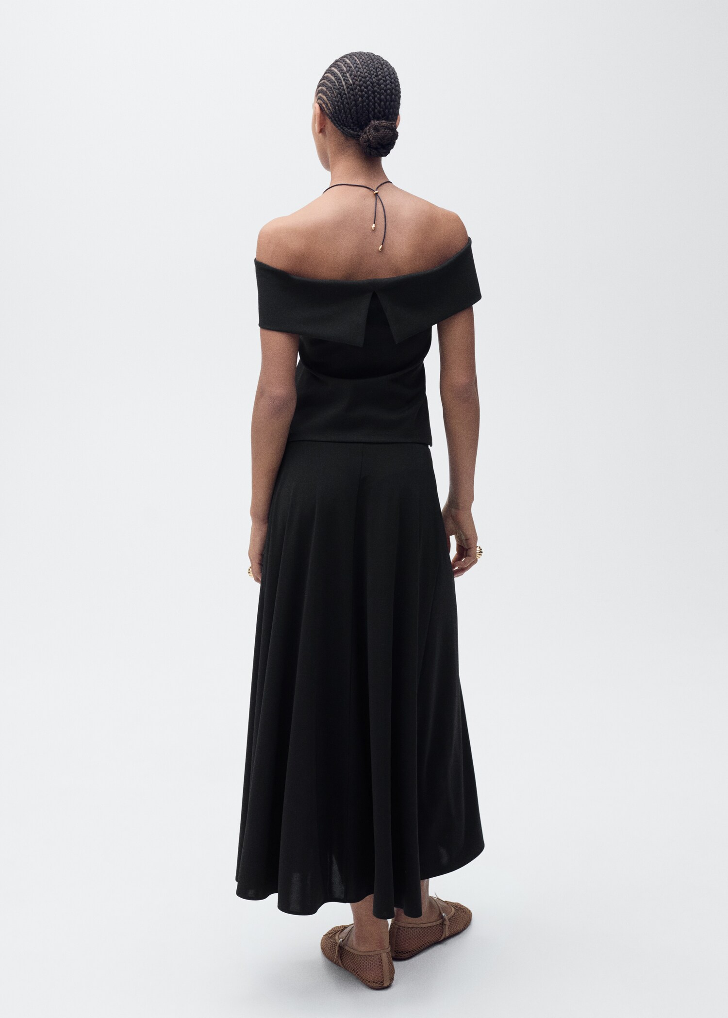 Flared knitted skirt - Reverse of the article