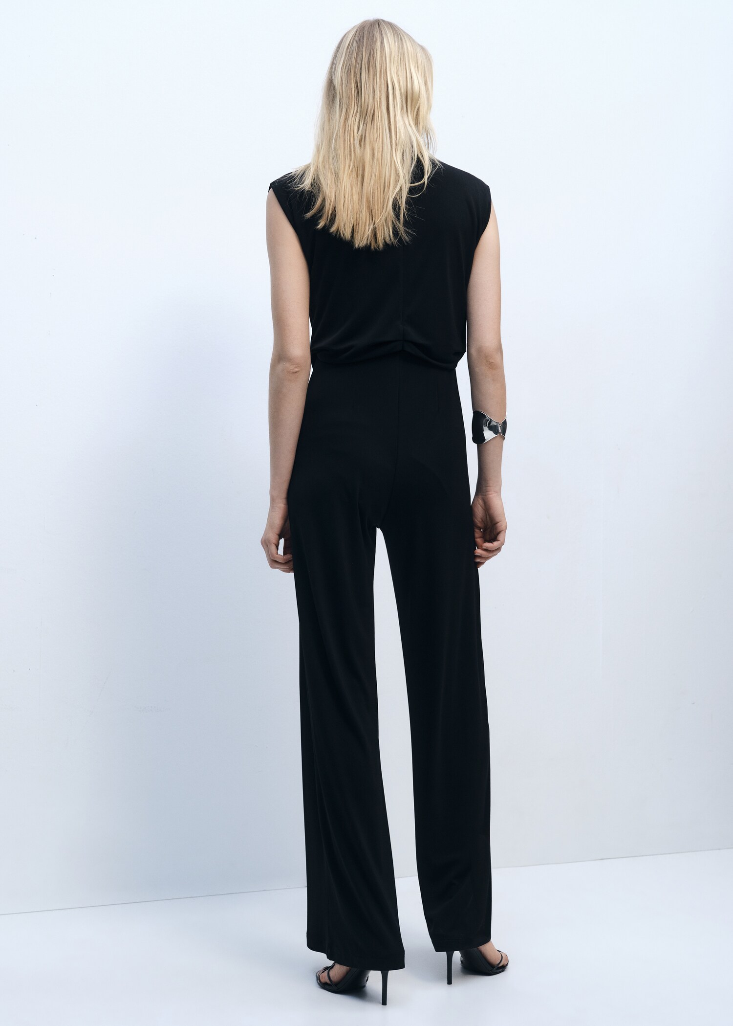 Straight-fit jumpsuit with draped neckline - Reverse of the article