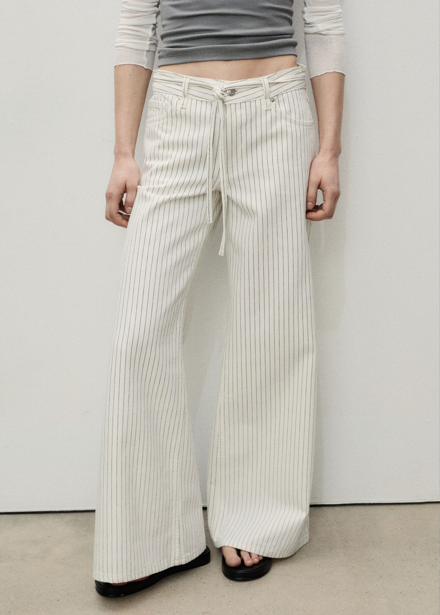 Wide leg jeans with stripes and belt - Medium plane