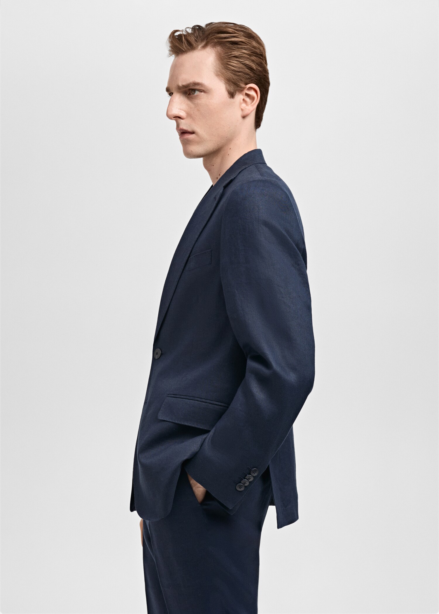 Amalfi 100% linen slim-fit suit jacket - Details of the article 1